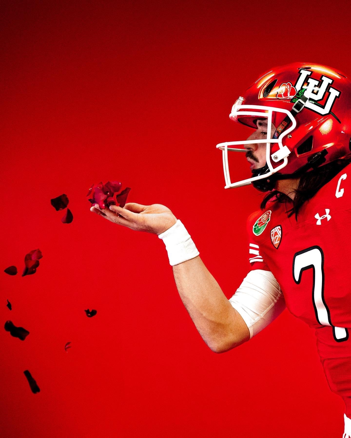 1440x1800 Utah Rose Bowl Uniform, Phone