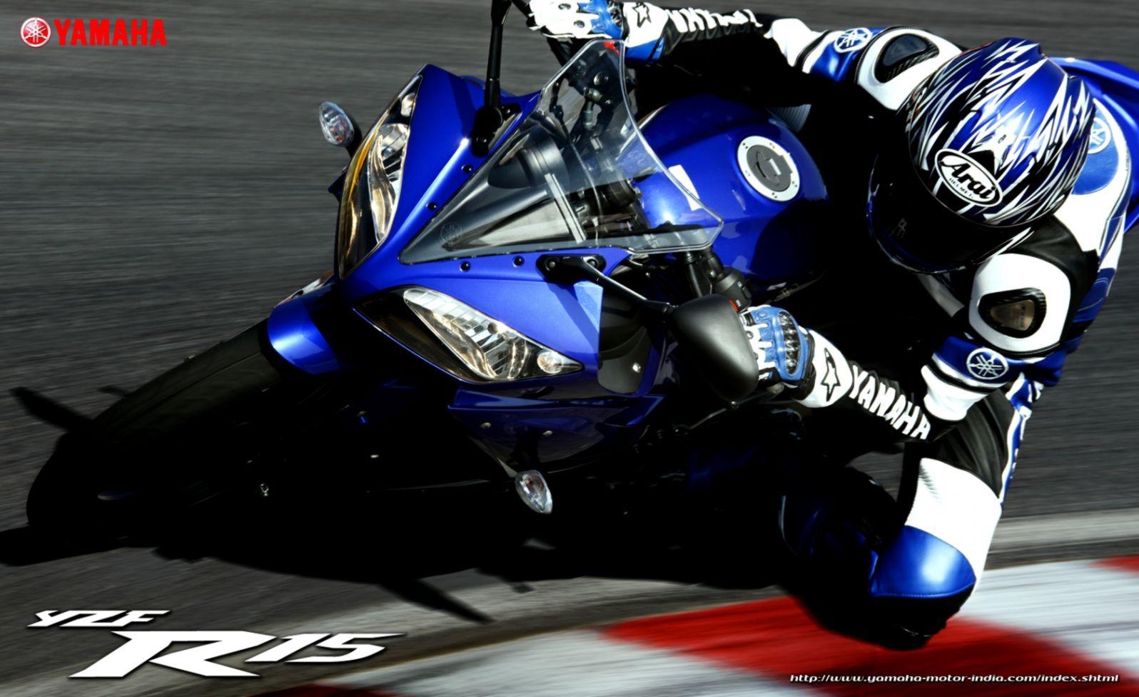 1600x980 Wallpaper HD Yamaha R15, Desktop