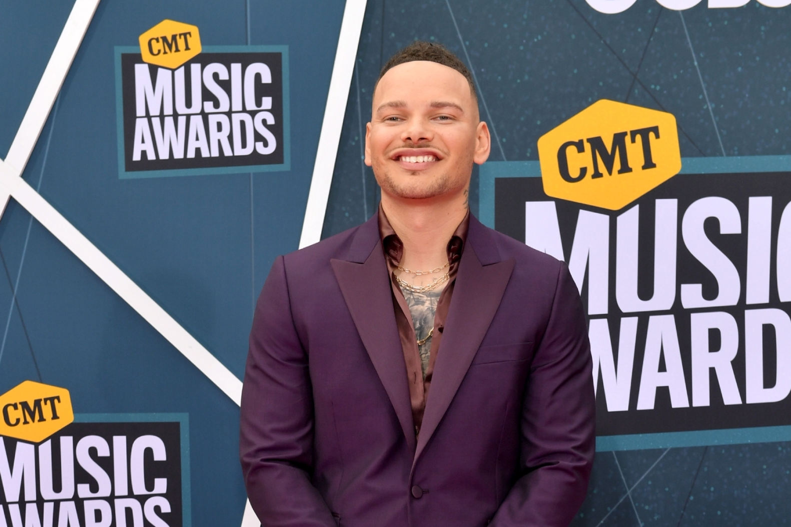 1590x1060 Kane Brown To Co Host 2023 CMT Music Awards With Kelsea Ballerini, Desktop