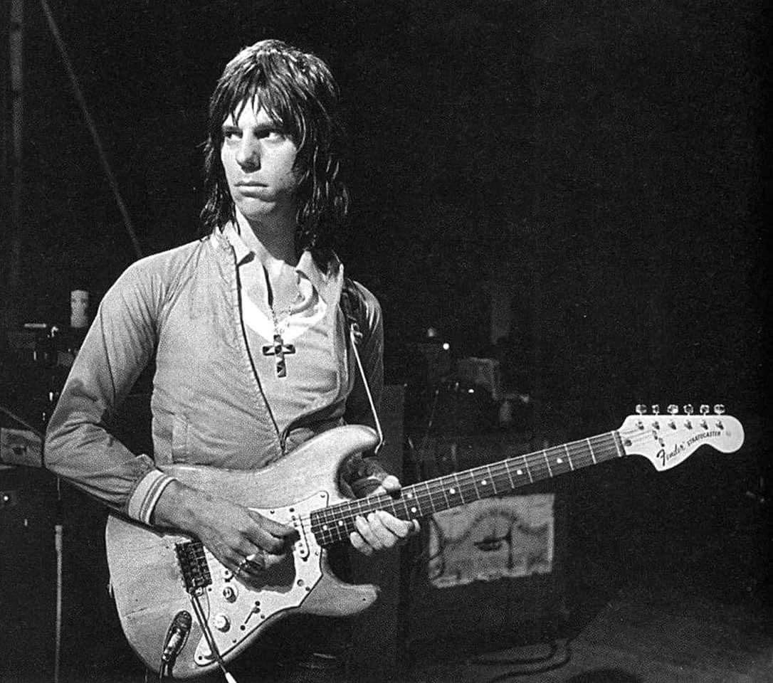 1090x960 Jeff Beck Photo, Desktop