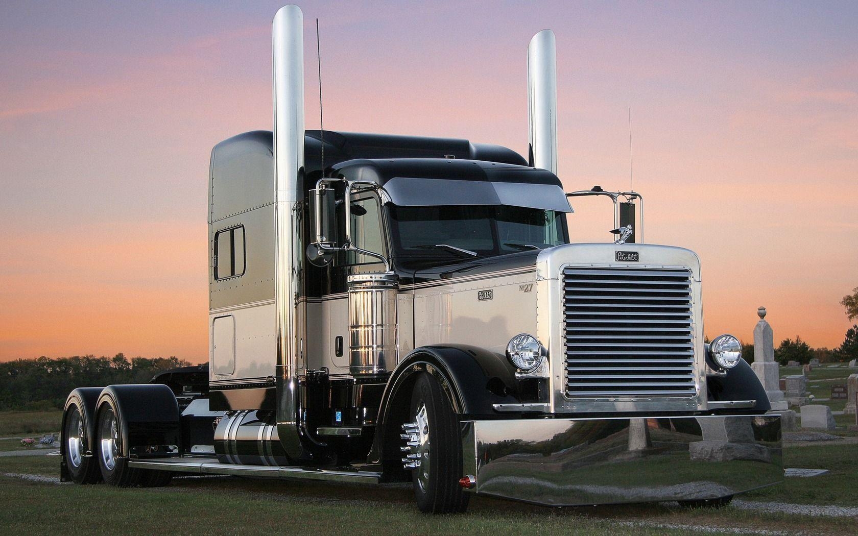 1680x1050 Two Tone Pete Peterbilt Big Rig 18wheeler wallpaper #, Desktop