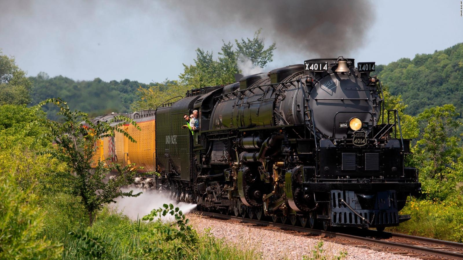 1600x900 After nearly 60 years off the tracks, the world's largest steam locomotive roars, Desktop