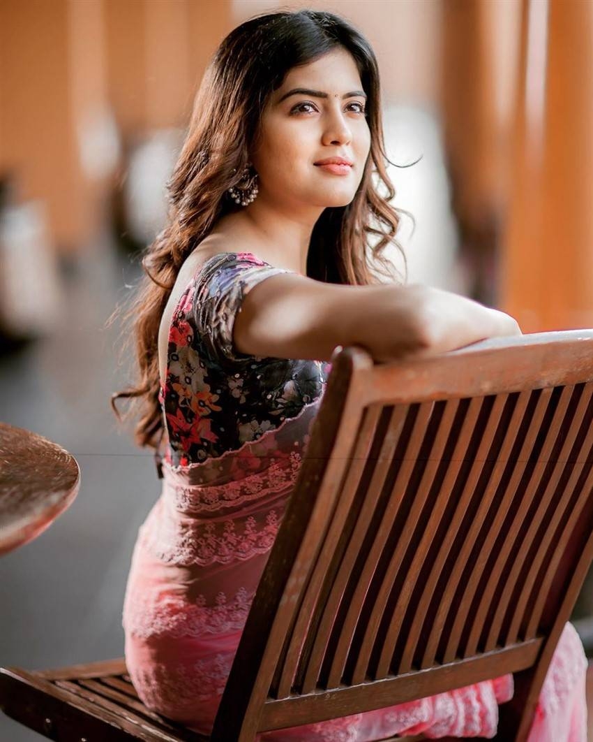 850x1070 Amritha Aiyer Photo [HD]: Latest Image, Picture, Stills of Amritha Aiyer, Phone