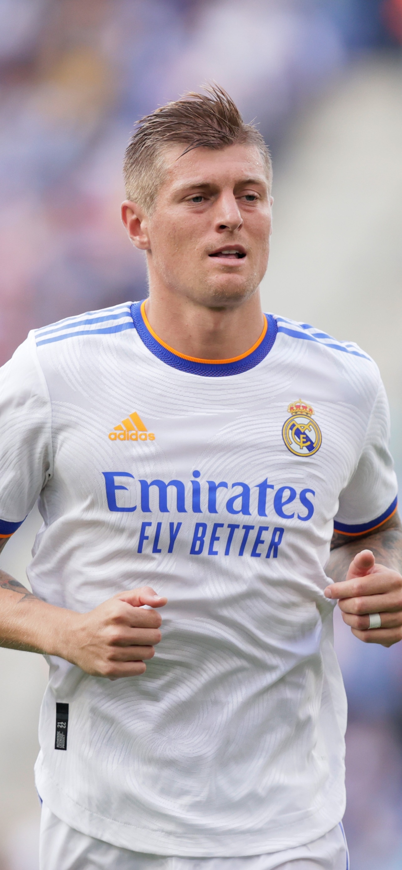 1290x2780 Wallpaper / Sports Toni Kroos Phone Wallpaper, Real Madrid C.F.,  free download, Phone