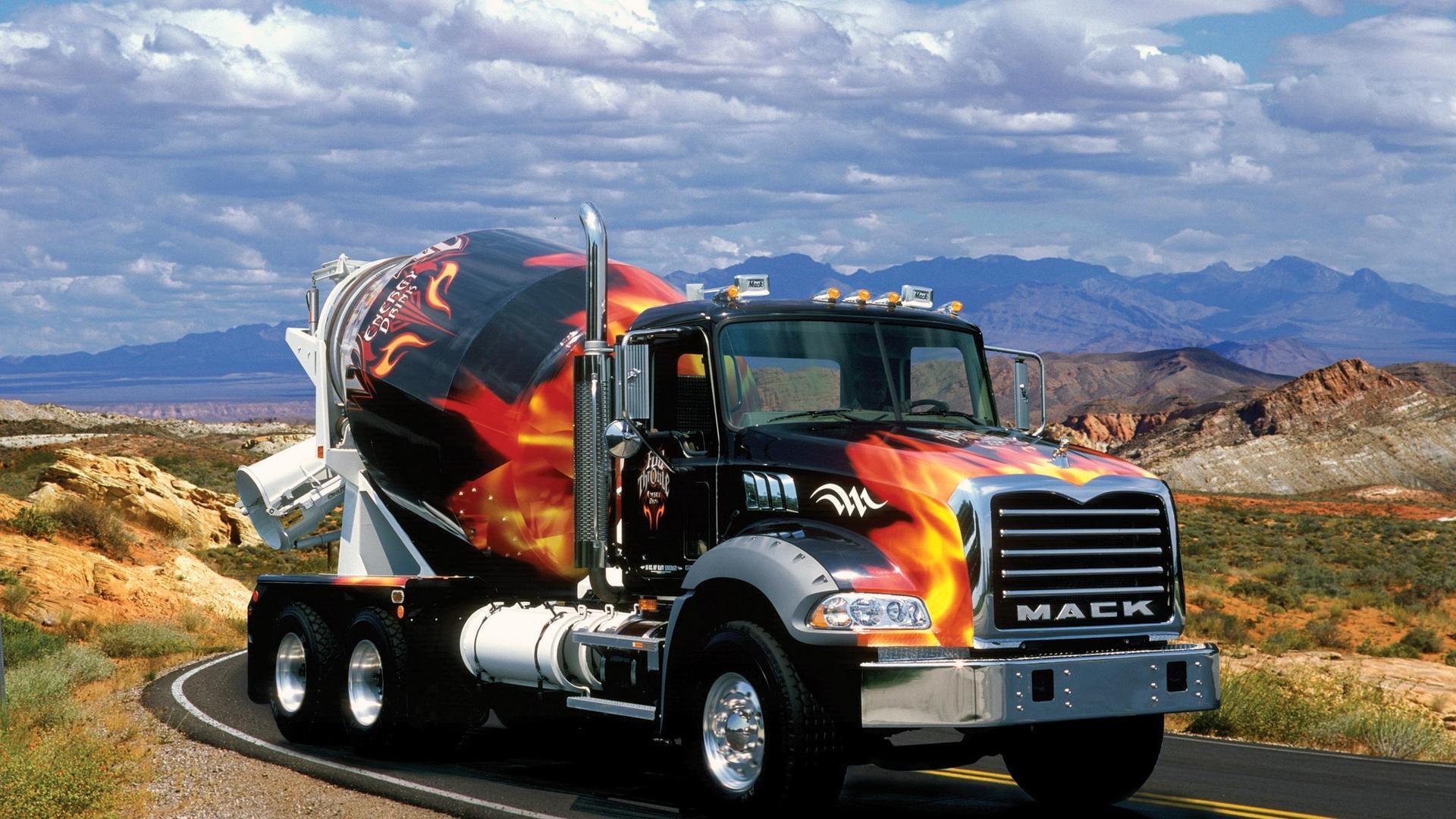 1920x1080 Mack Trucks Wallpaper HD Download, Desktop