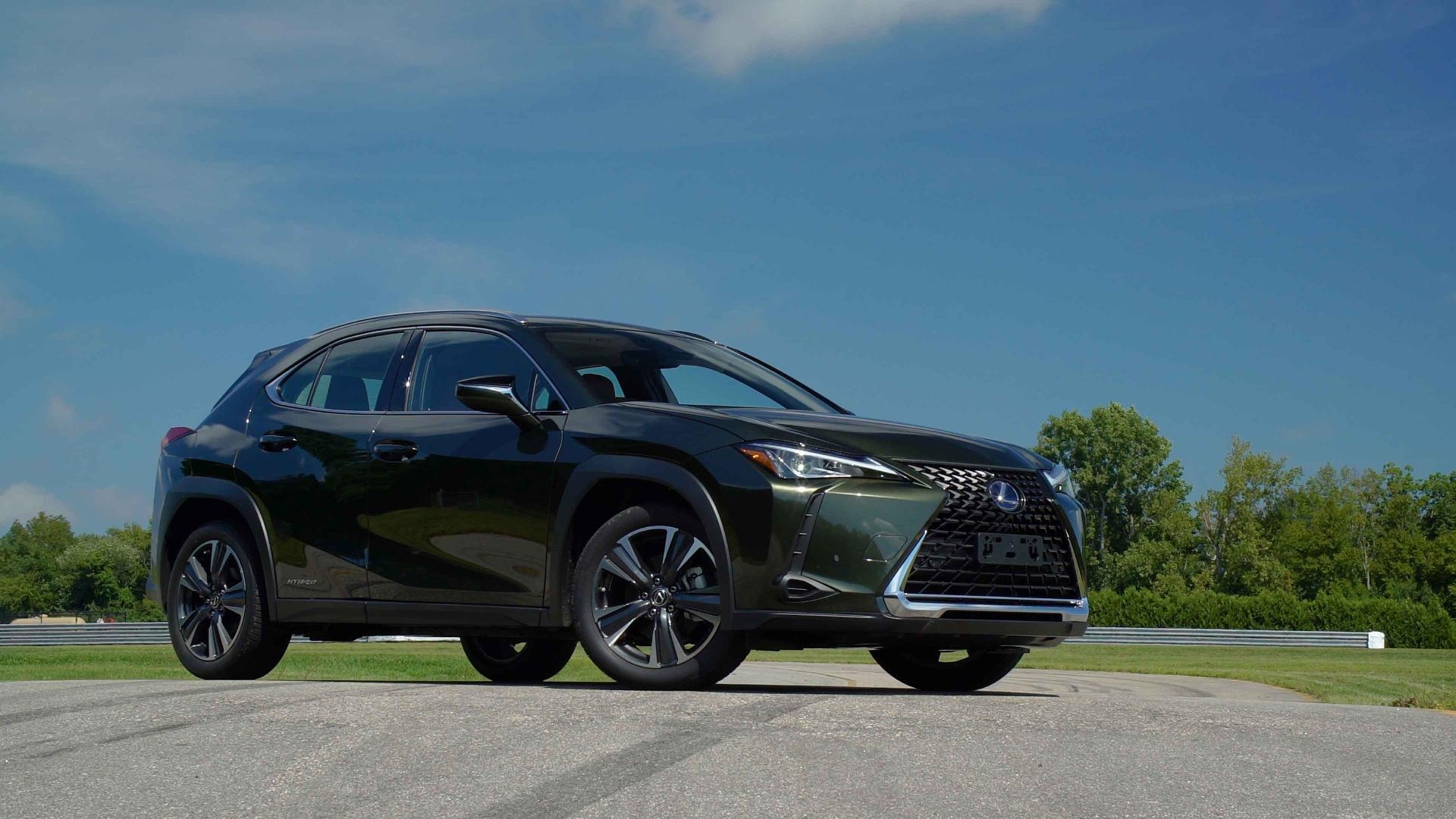 1920x1080 Lexus UX Hybrid Targets Young, Urban Drivers, Desktop