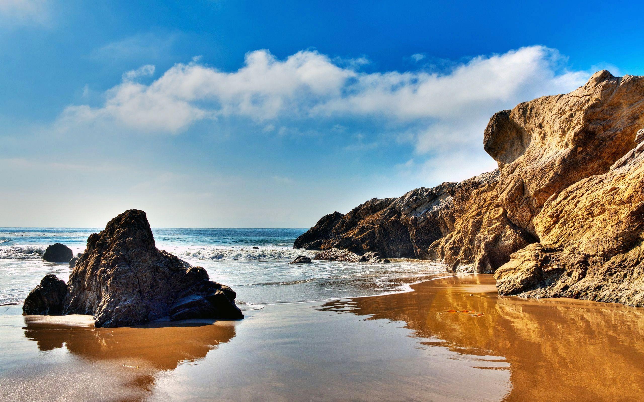 2560x1600 The wallpaper of beach at the Pacific Ocean in Malibu, California, Desktop