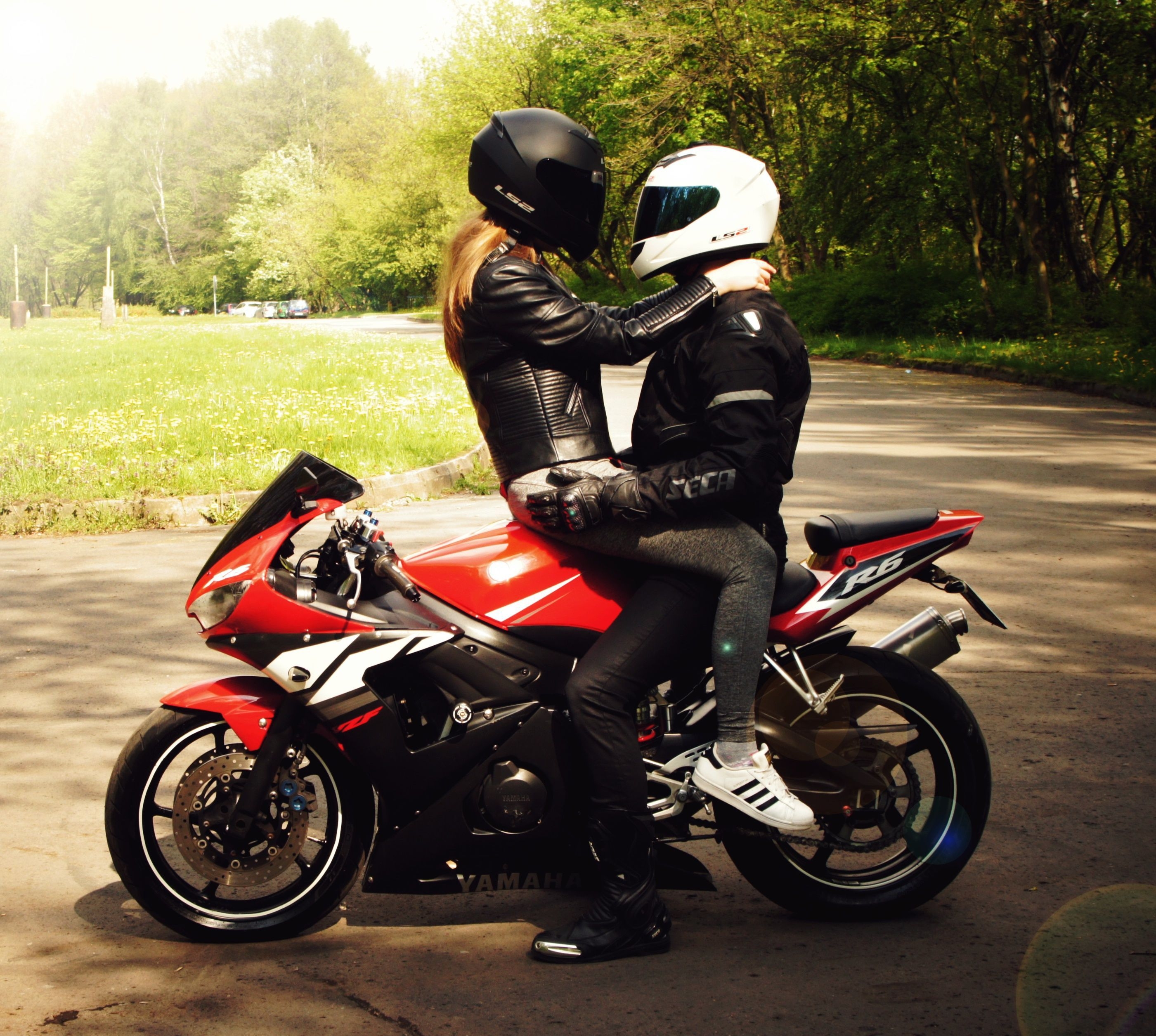 2810x2520 Motorcycle Couples, Desktop