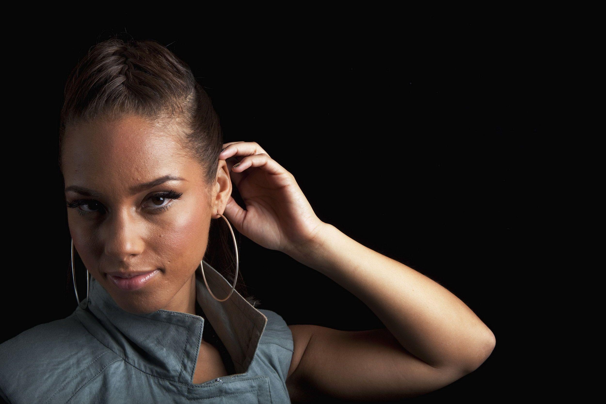 2500x1670 new Alicia Keys wallpaper, Desktop