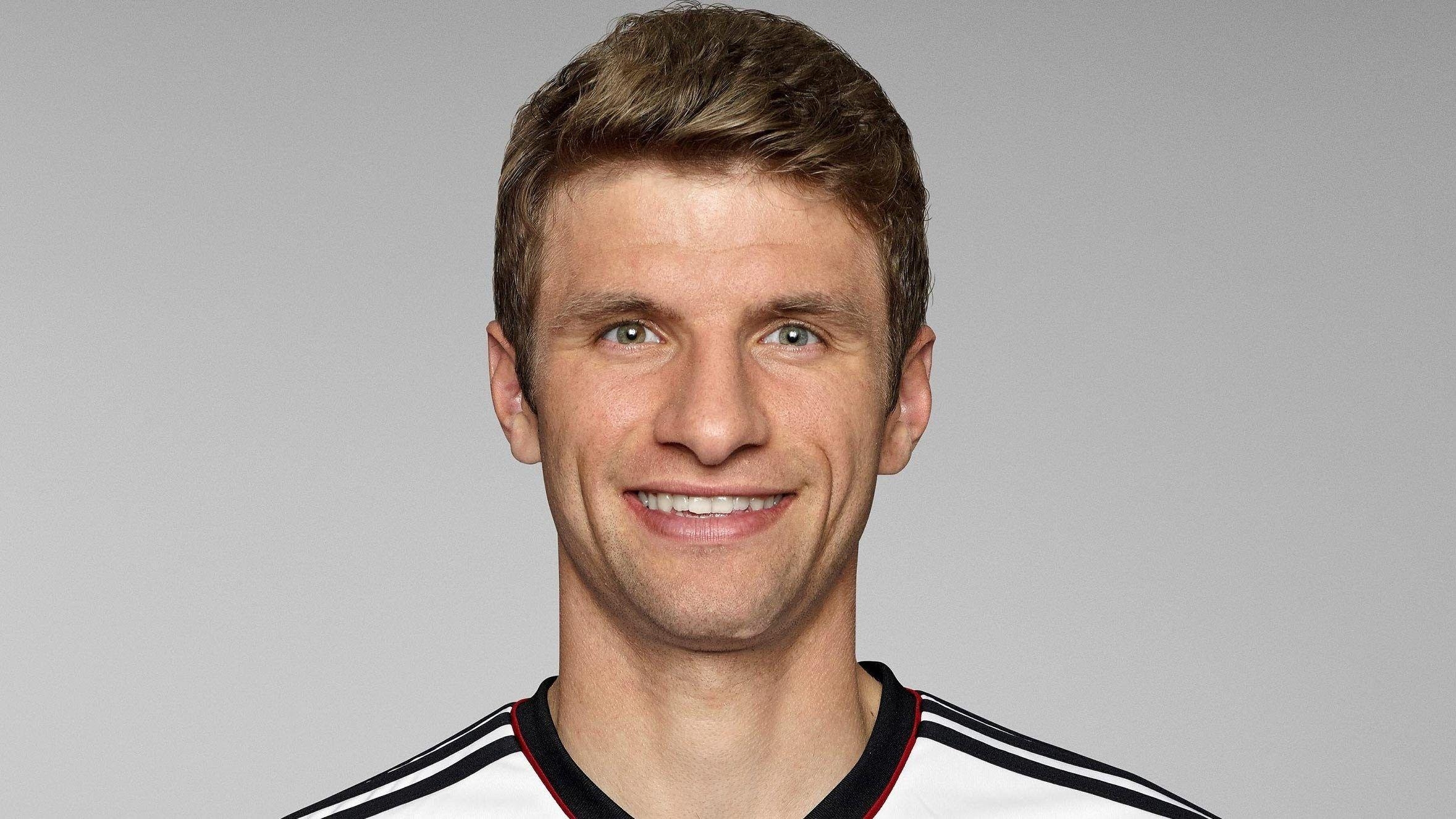 2360x1330 Thomas Muller Wallpaper Image Photo Picture Background, Desktop