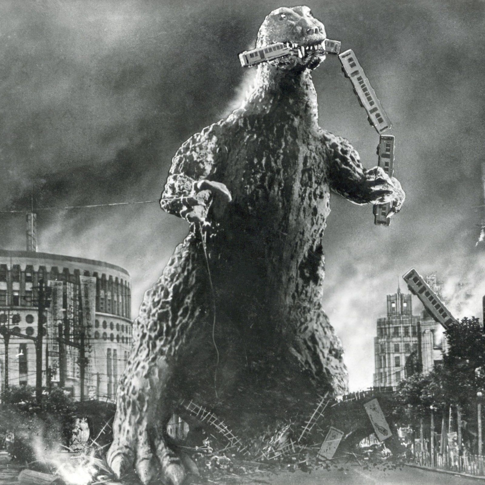 1600x1600 Godzilla' Director Honda Ishiro Describes Seeing Hiroshima Firsthand In New Criterion Release, Phone