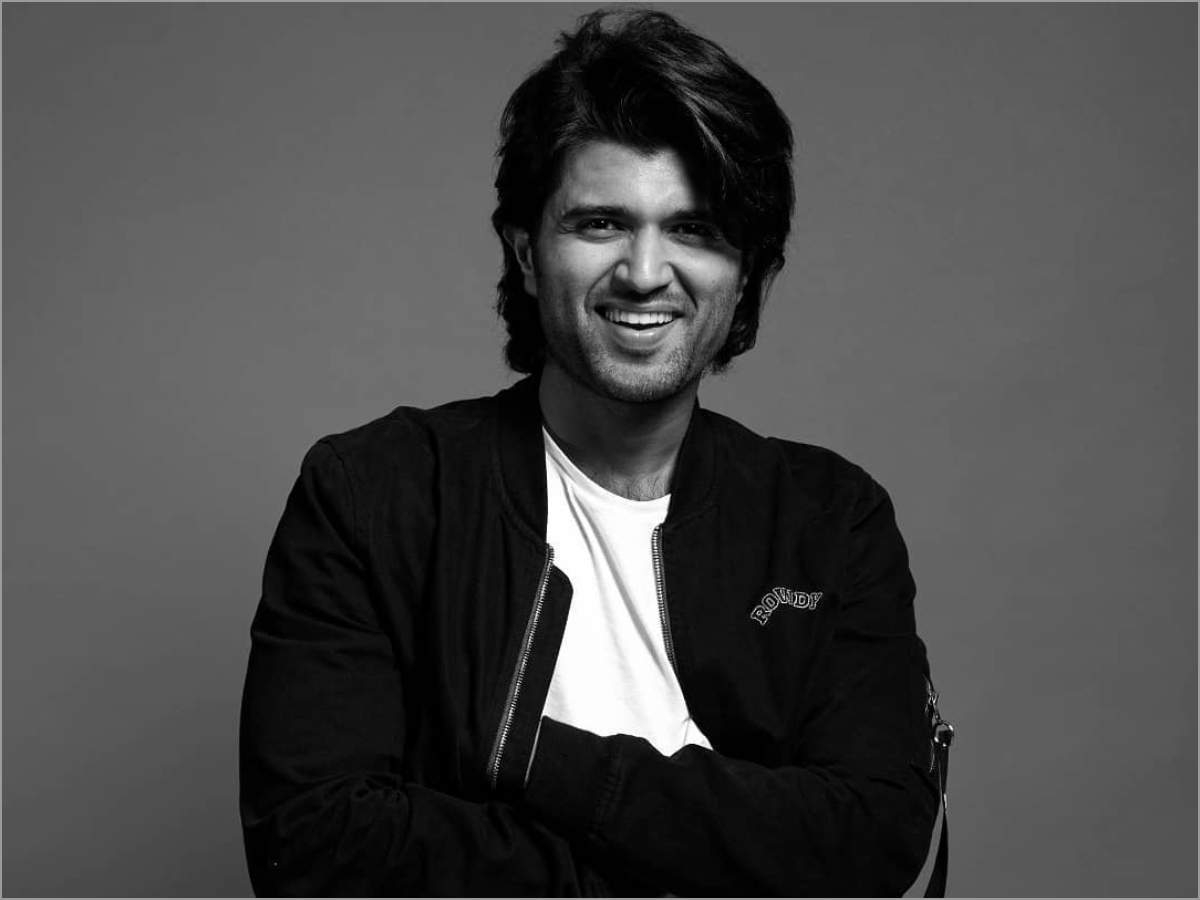 1200x900 After sporting a beard for World Famous Lover, Vijay Deverakonda gets clicked in a clean shaven look. Telugu Movie News of India, Desktop