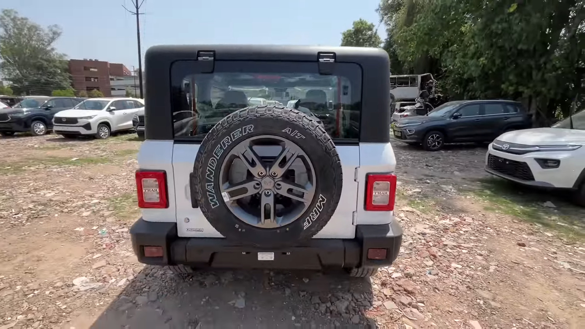 1920x1080 New Mahindra Thar 4x4 Everest White, Desktop