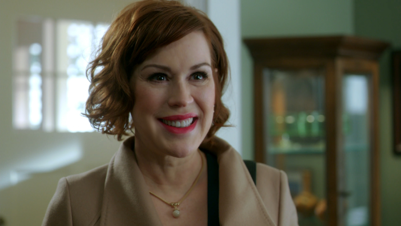 1280x720 EXCLUSIVE: Watch Molly Ringwald's First Scene as Archie's Mom on 'Riverdale'!, Desktop