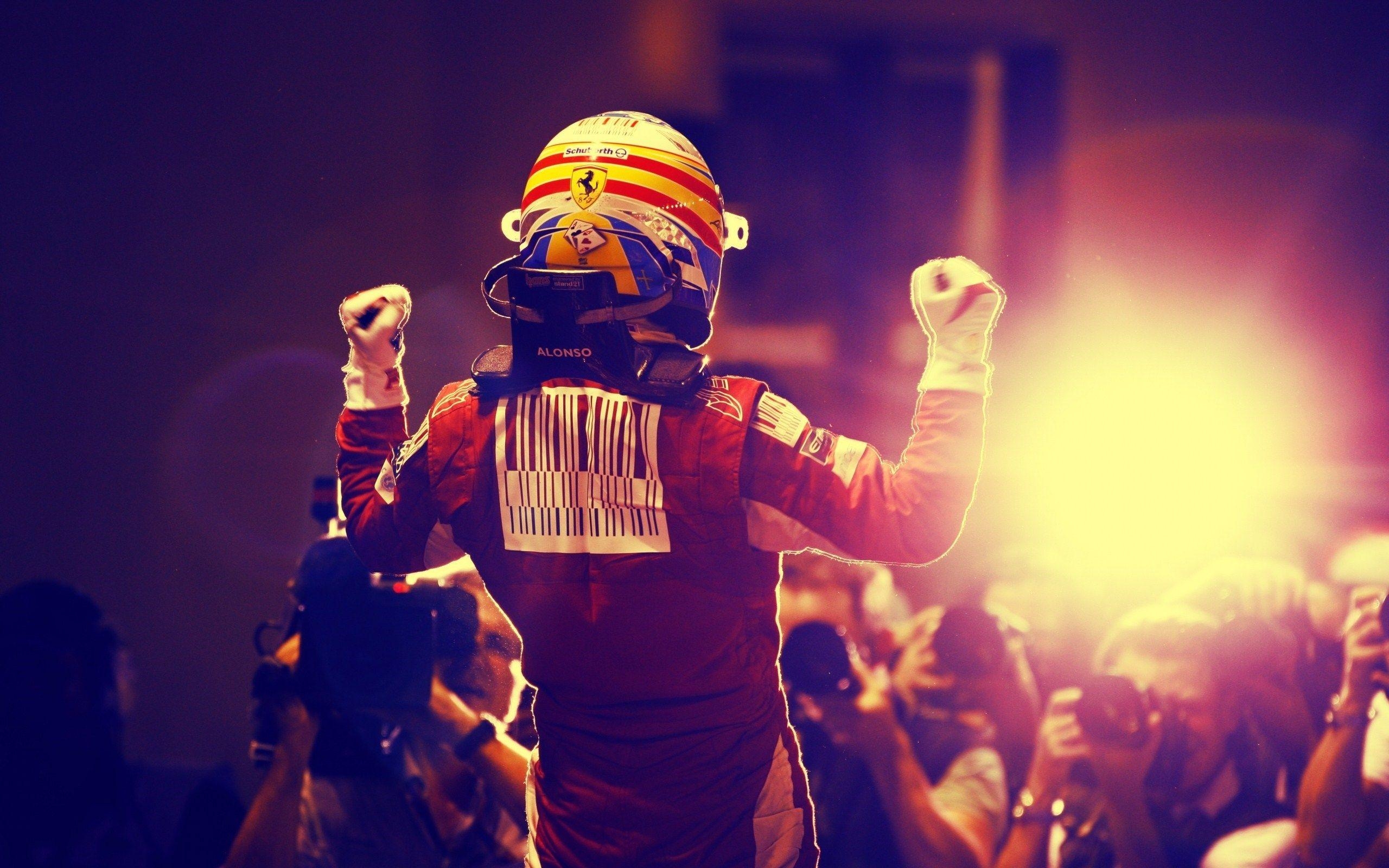 2560x1600 Ferrari Formula 1 Fernando Alonso Singapore Photo, Desktop