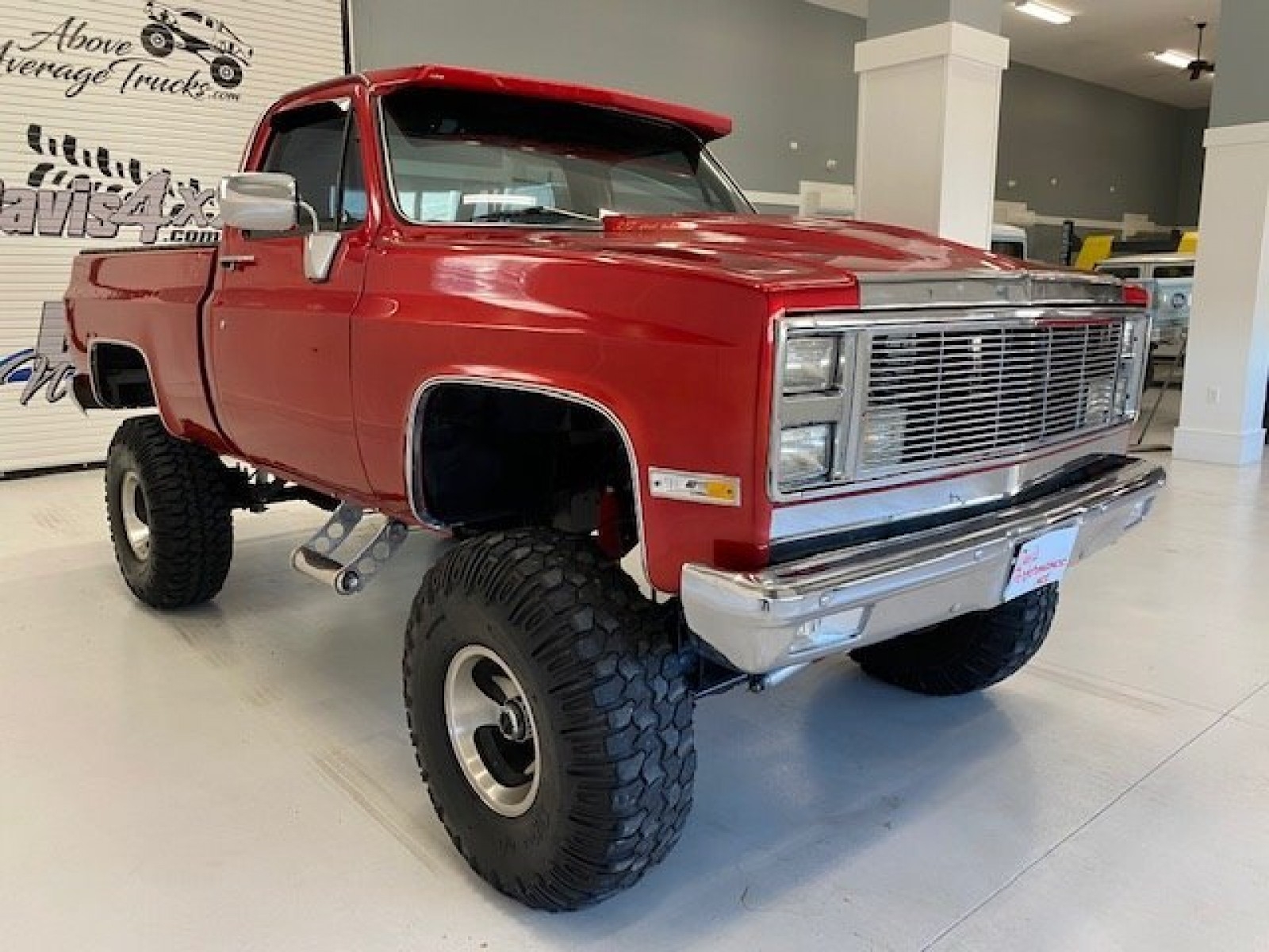 1600x1200 Chevrolet Silverado 1 2 Ton Square Body Truck 4x4 On RYNO Classifieds, Desktop