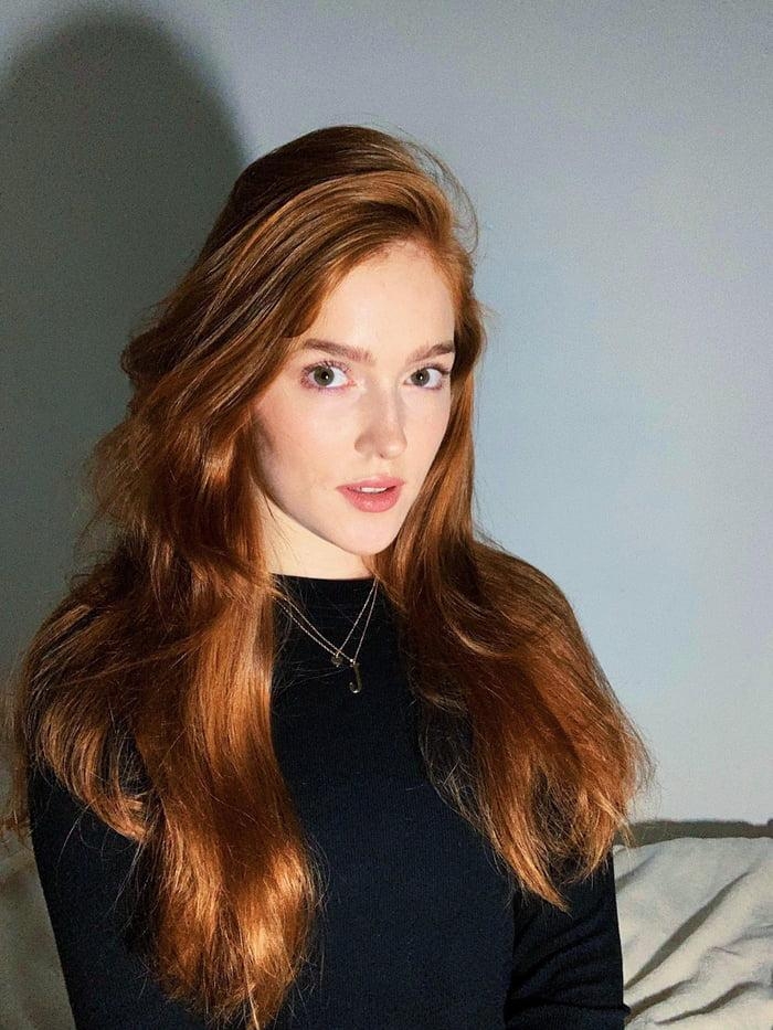 700x940 Jia Lissa Lissa Wallpaper, Phone