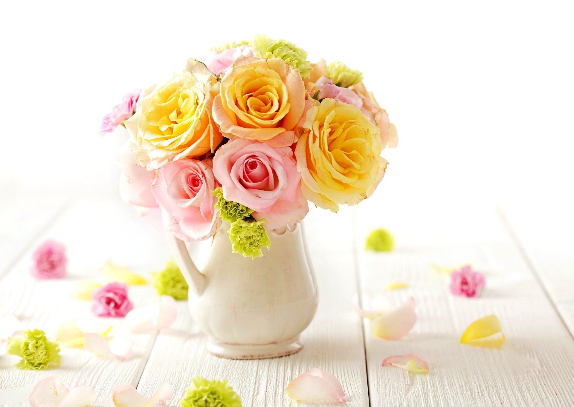 1920x1370 Tender Pastel Flowers Roses Bouquet Sweet Flowers Color Palette Wallpaper & Background Download, Desktop