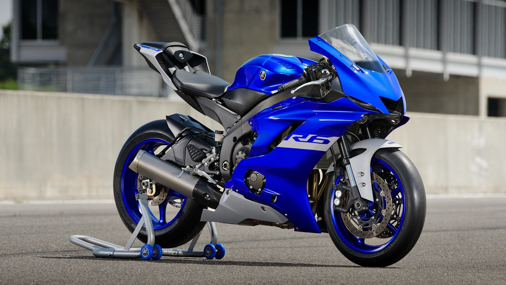 2000x1130 Yamaha Yzf R6 Wallpaper, Desktop