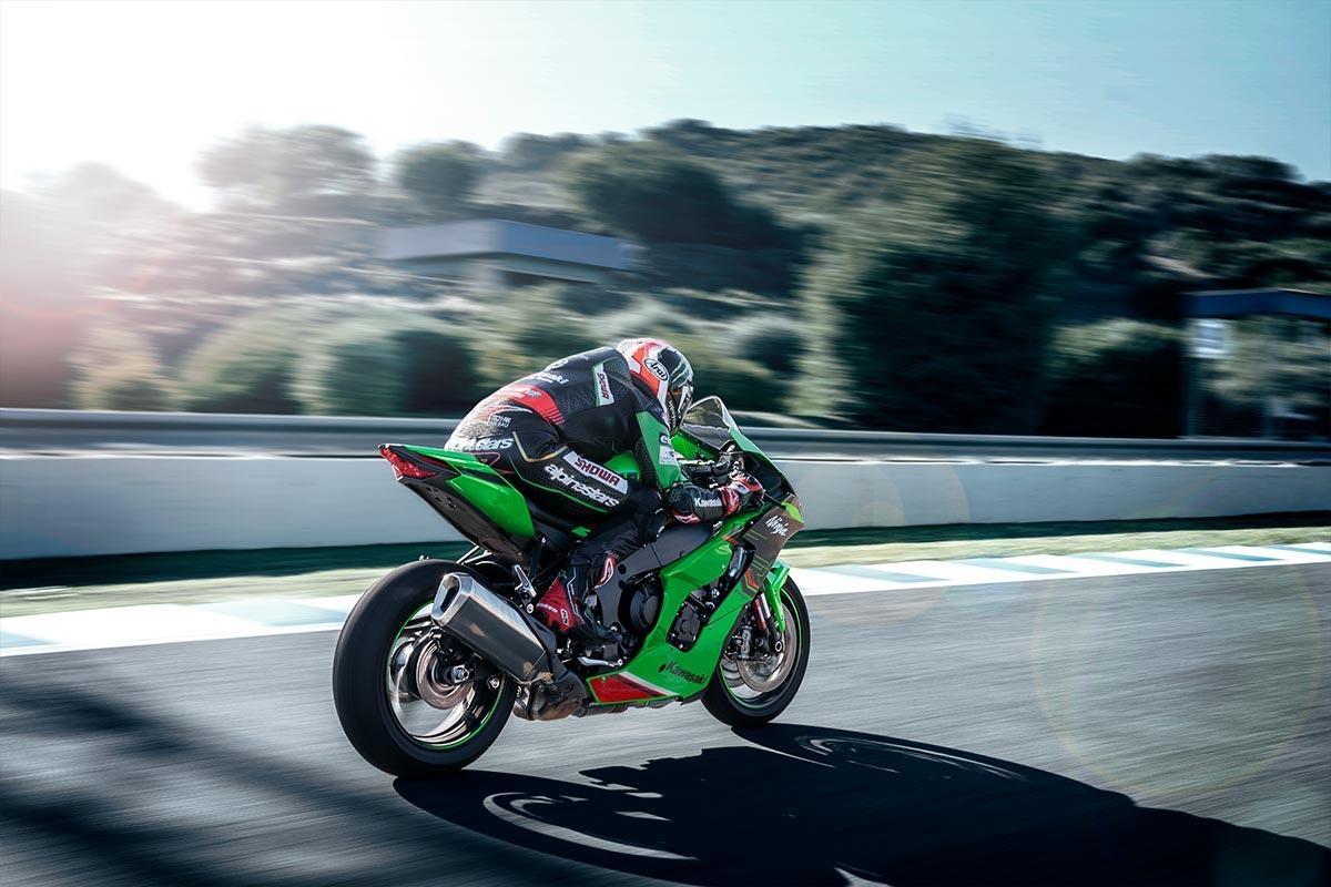 1200x800 Kawasaki Unveils New Paint For 2023 ZX 10R Sports Bike, Desktop