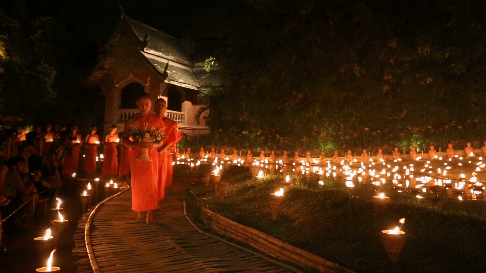 1920x1080 Magha puja day, Monks light the candle for buddha, Chiangmai, Desktop