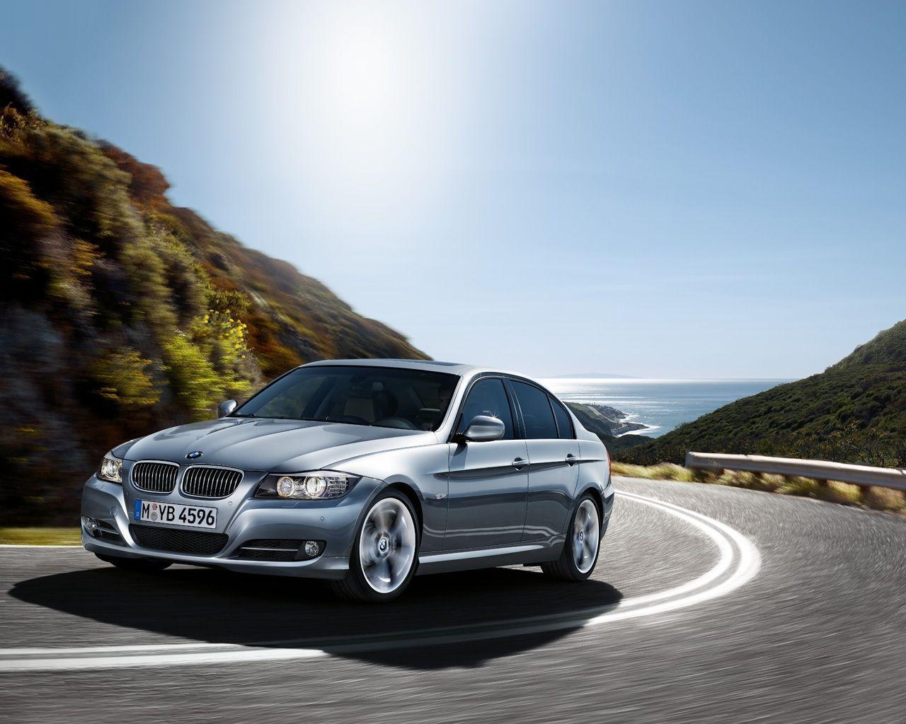 1280x1030 Wallpaper: 2009 BMW 3 Series Sedan and Touring, Desktop