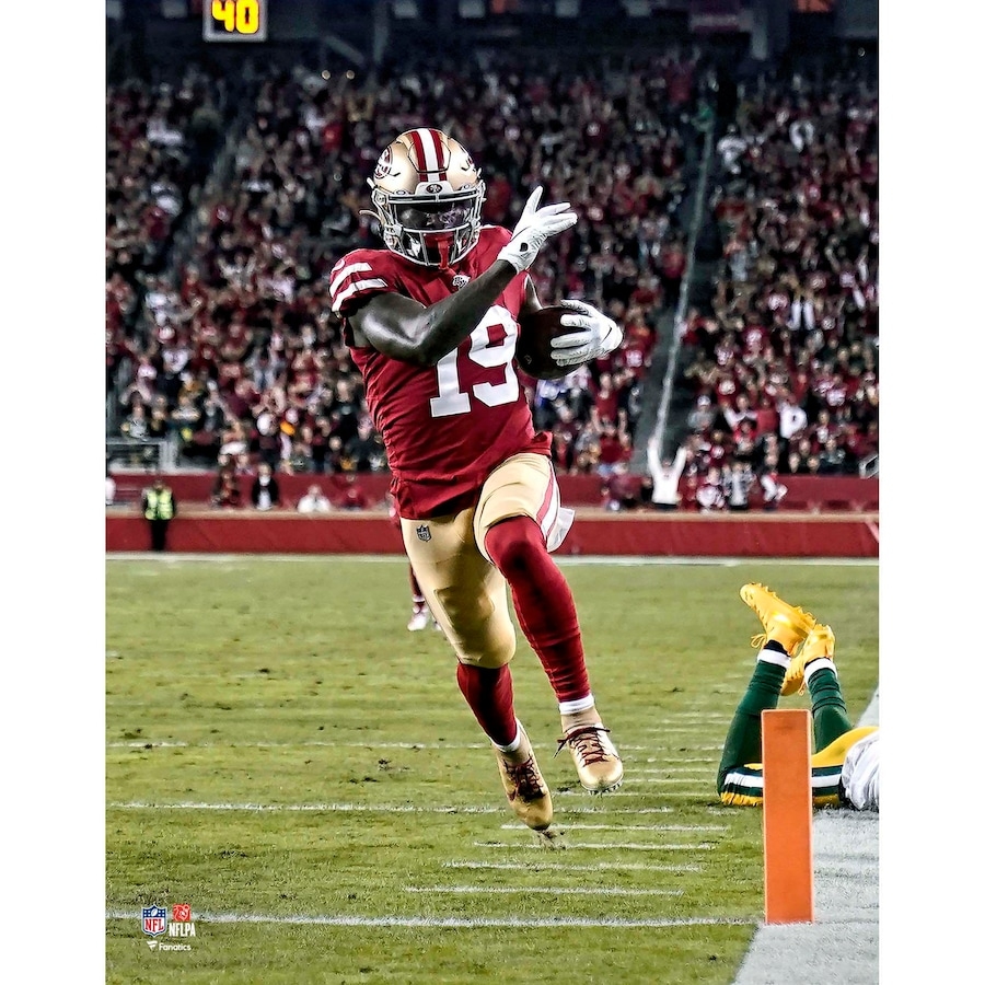 900x900 Deebo Samuel San Francisco 49ers Unsigned Running Photograph, Phone