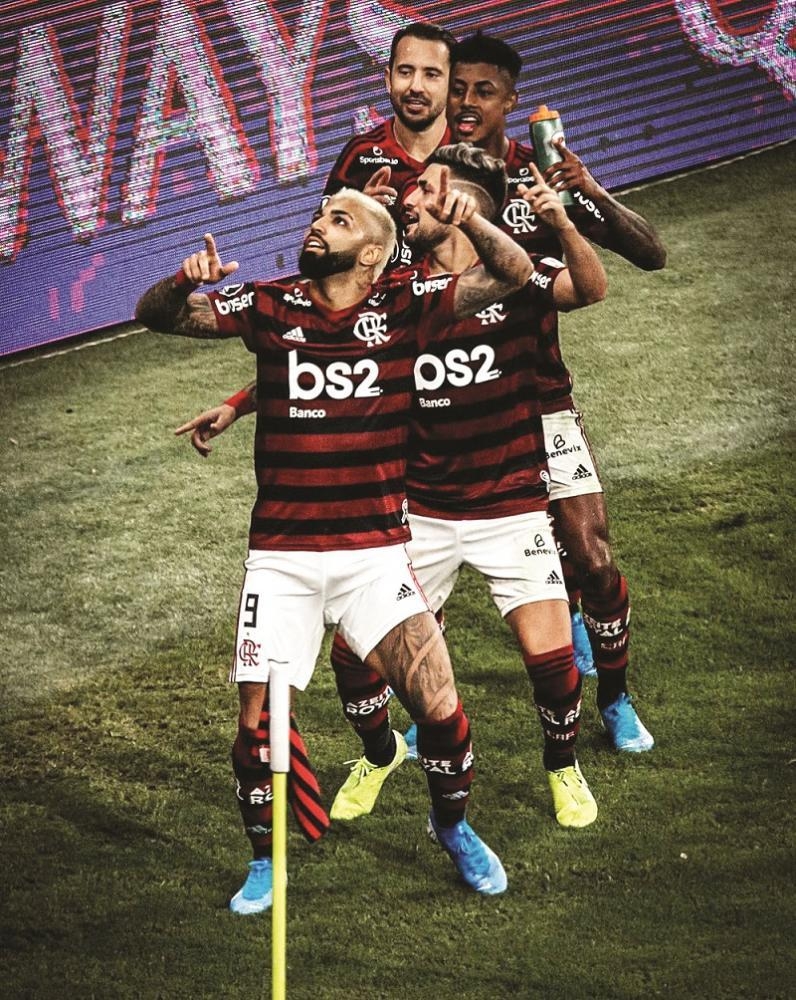 800x1000 Trio do Flamengo domina artilharia com mais gols do que 16, Phone