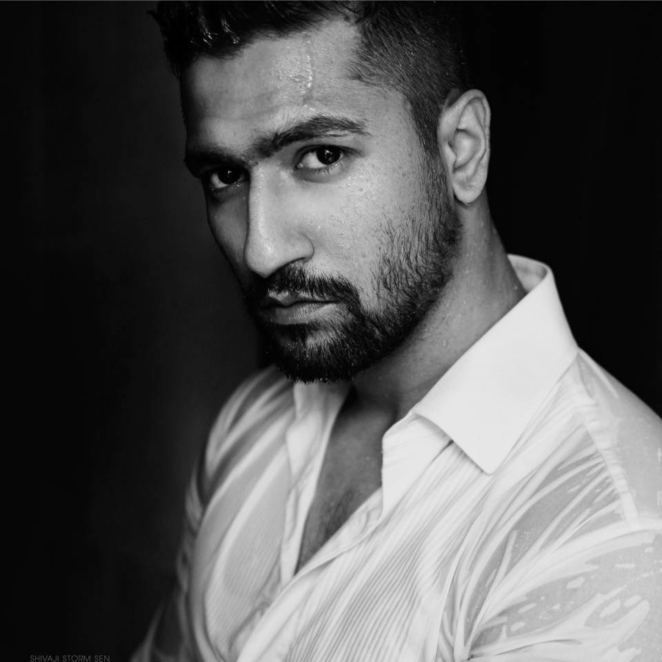 960x960 VICKY KAUSHAL, Wallpaper, Movies, VICKY KAUSHAL Movies, Phone