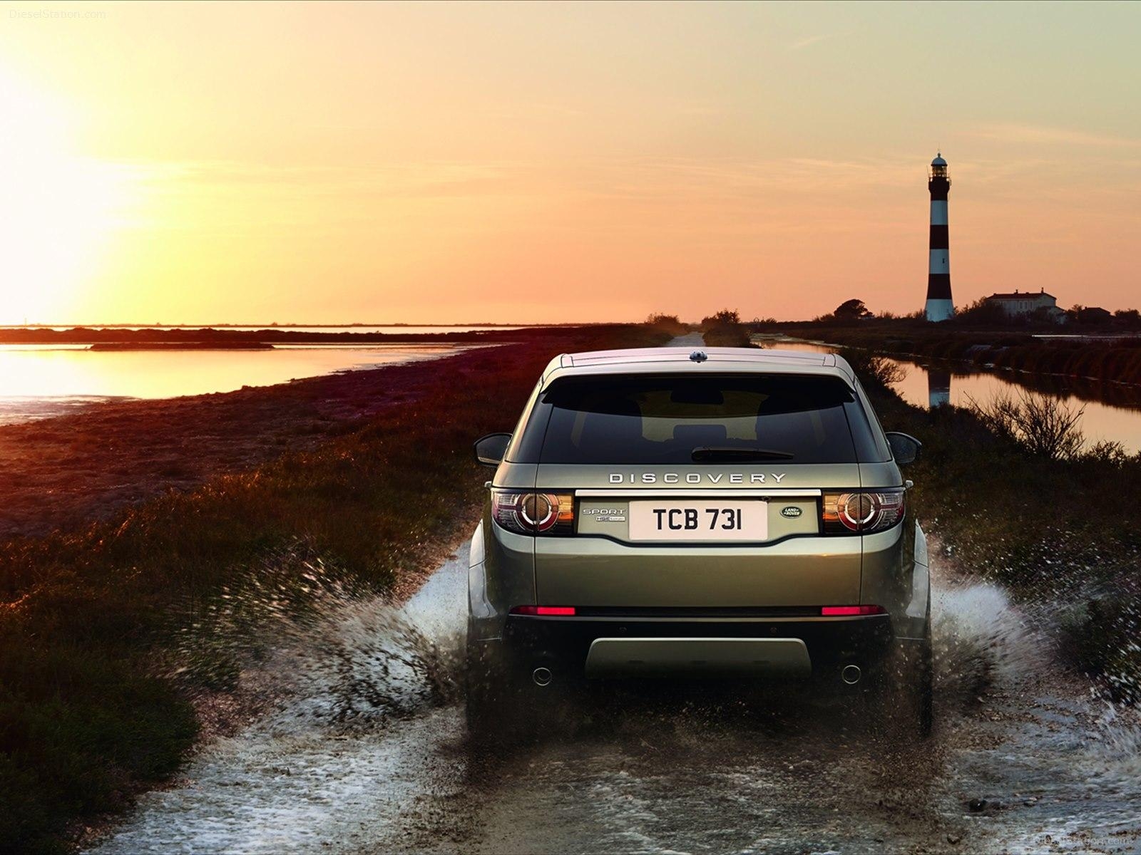 1600x1200 Land Rover Discovery Sport 2015 Exotic Car Wallpaper of 100, Desktop