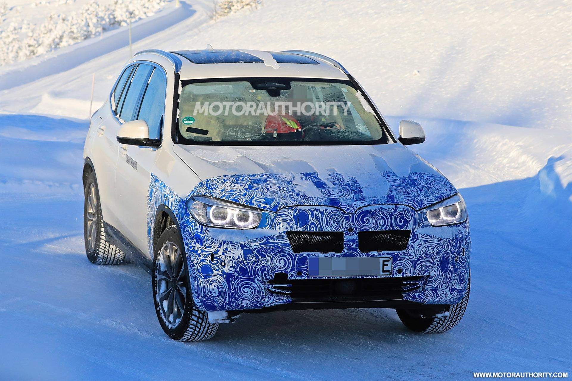 1920x1280 BMW iX3 spy shots, Desktop