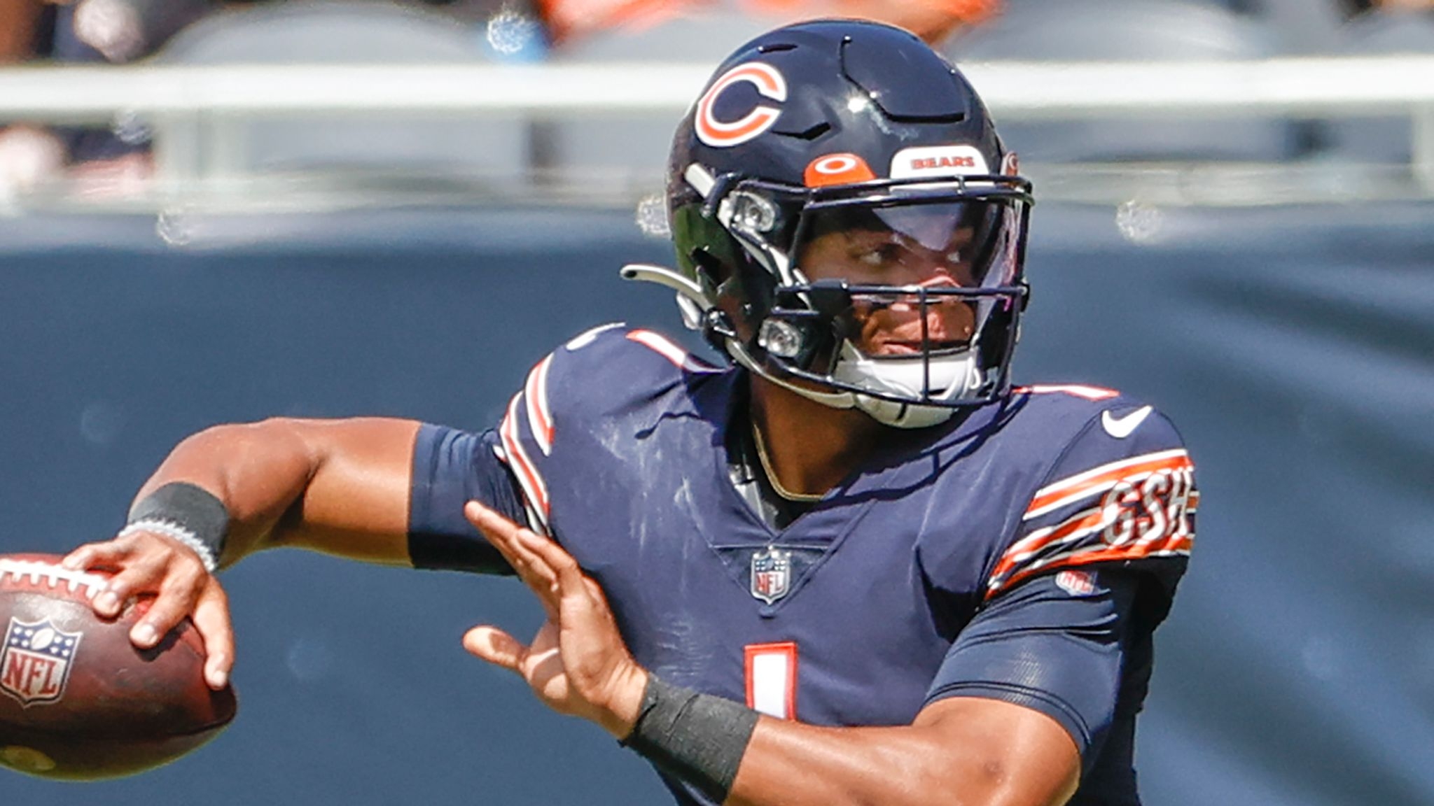 2050x1160 NFL preseason: Justin Fields flourishes as Chicago Bears rally past Miami Dolphins, Desktop