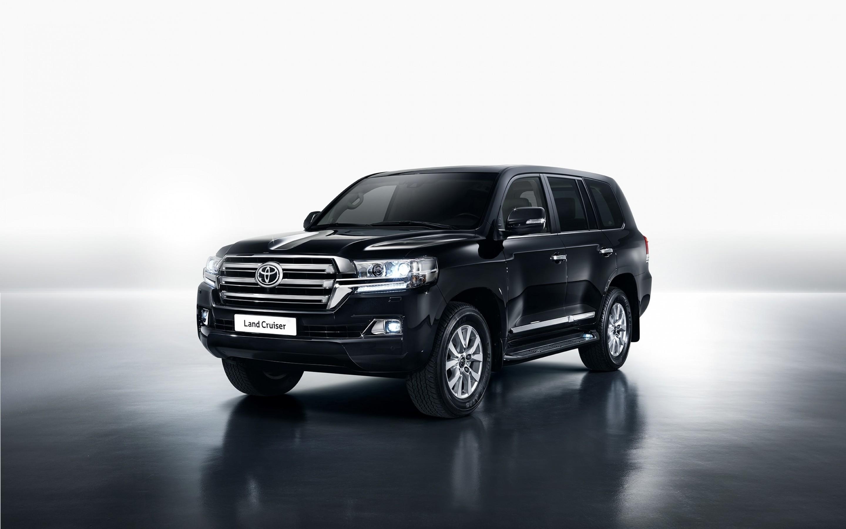 2880x1800 Download  Toyota, Land Cruiser, Black, Front View, Cars, Desktop