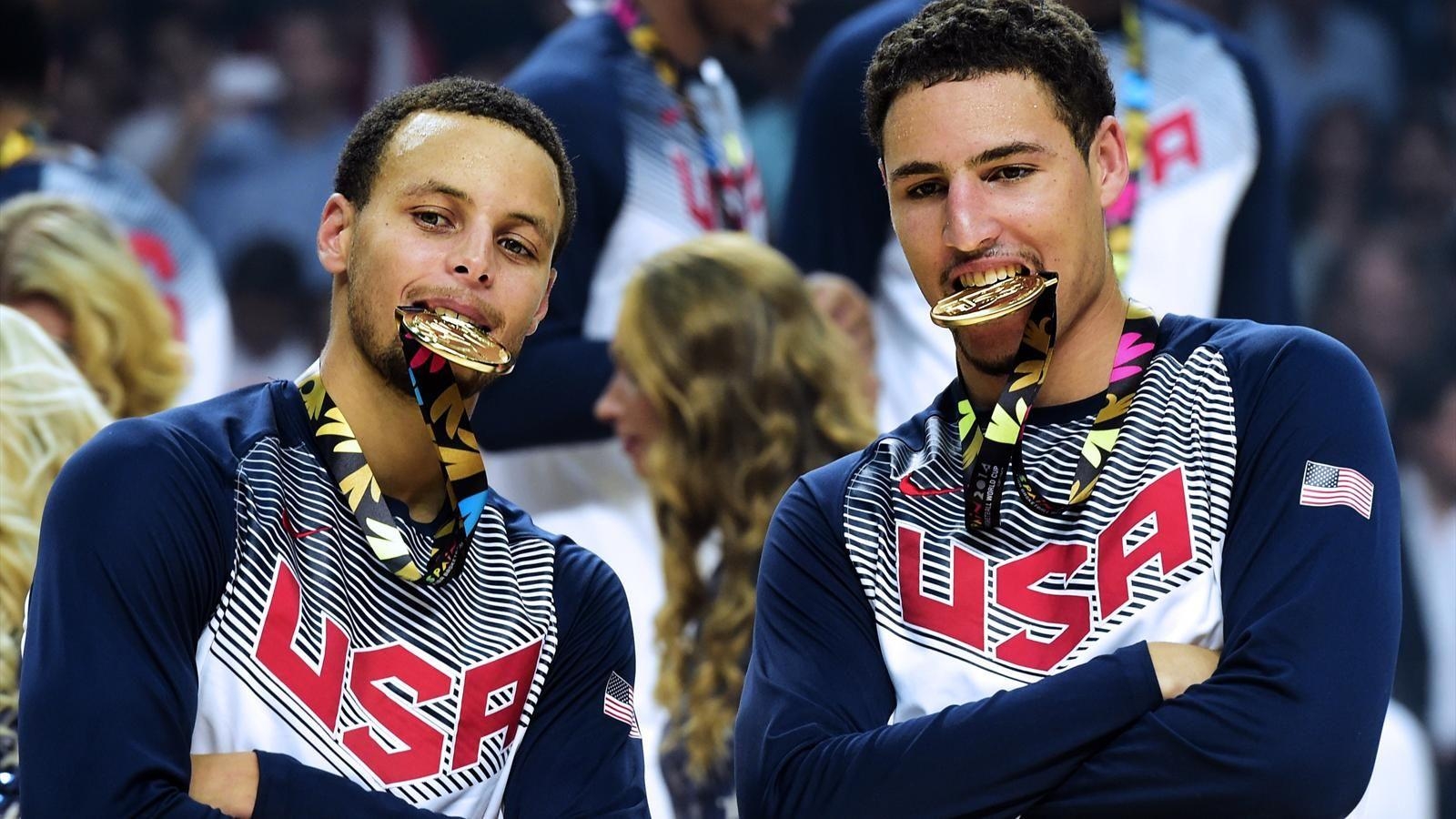 1600x900 Picture Of Stephen Curry And Klay Thompson Splash Brothers #rock Cafe, Desktop