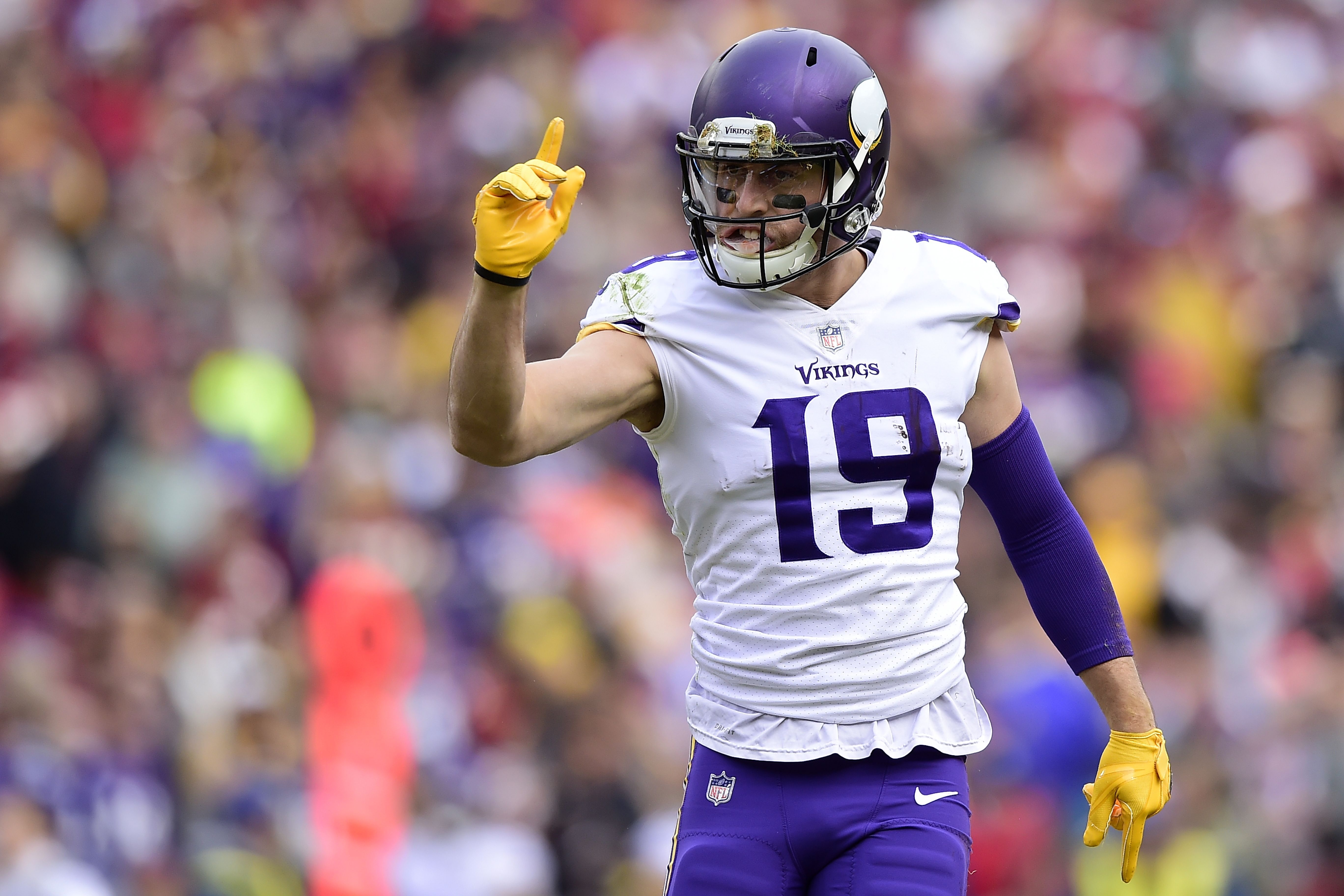 5480x3650 Minnesota Vikings WR Adam Thielen reaches 000 receiving yards, Desktop