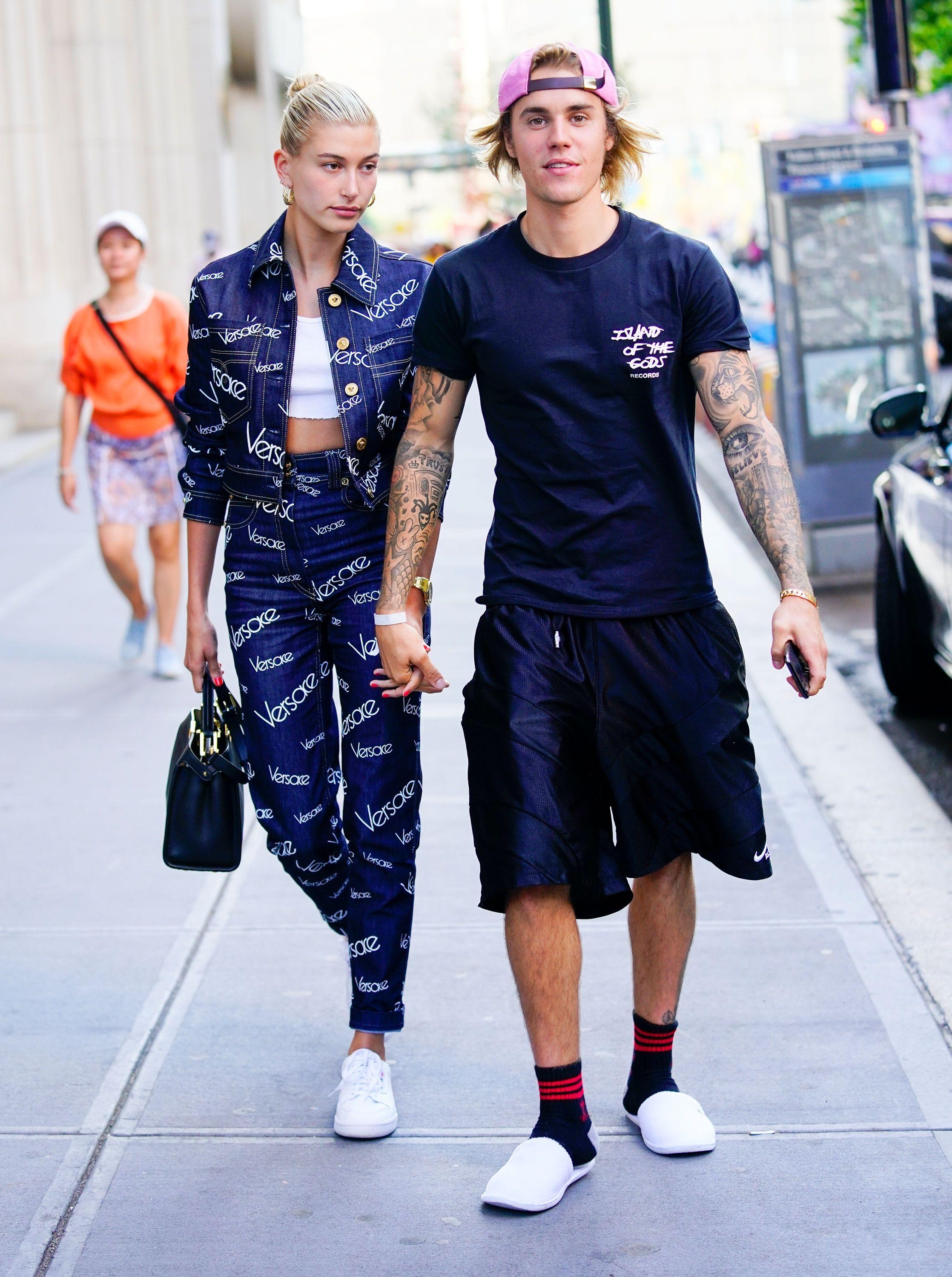 2240x3000 Justin Bieber and Hailey Baldwin Are Engaged, Phone