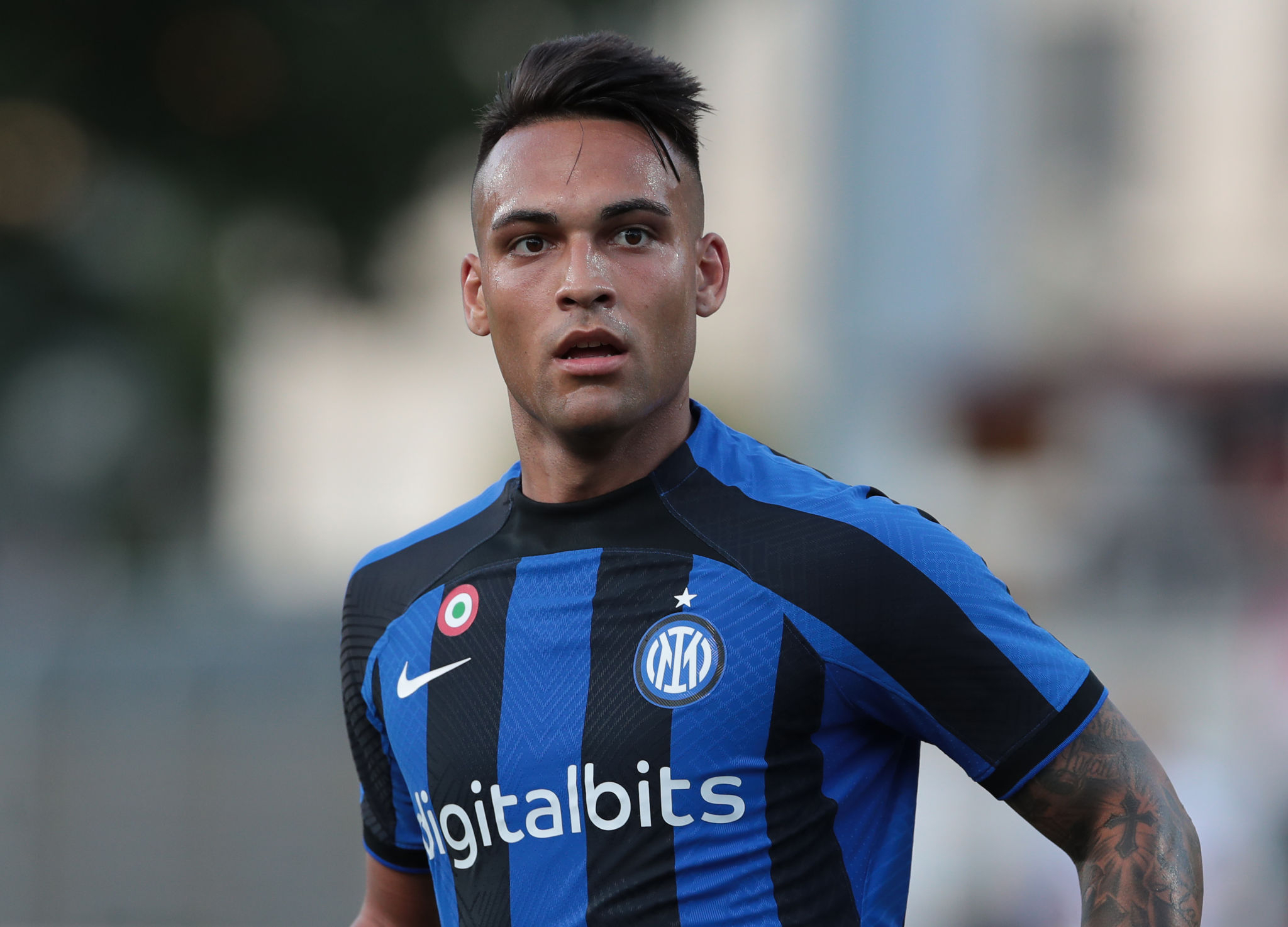 2050x1480 Lautaro Martínez HD Wallpaper, Desktop