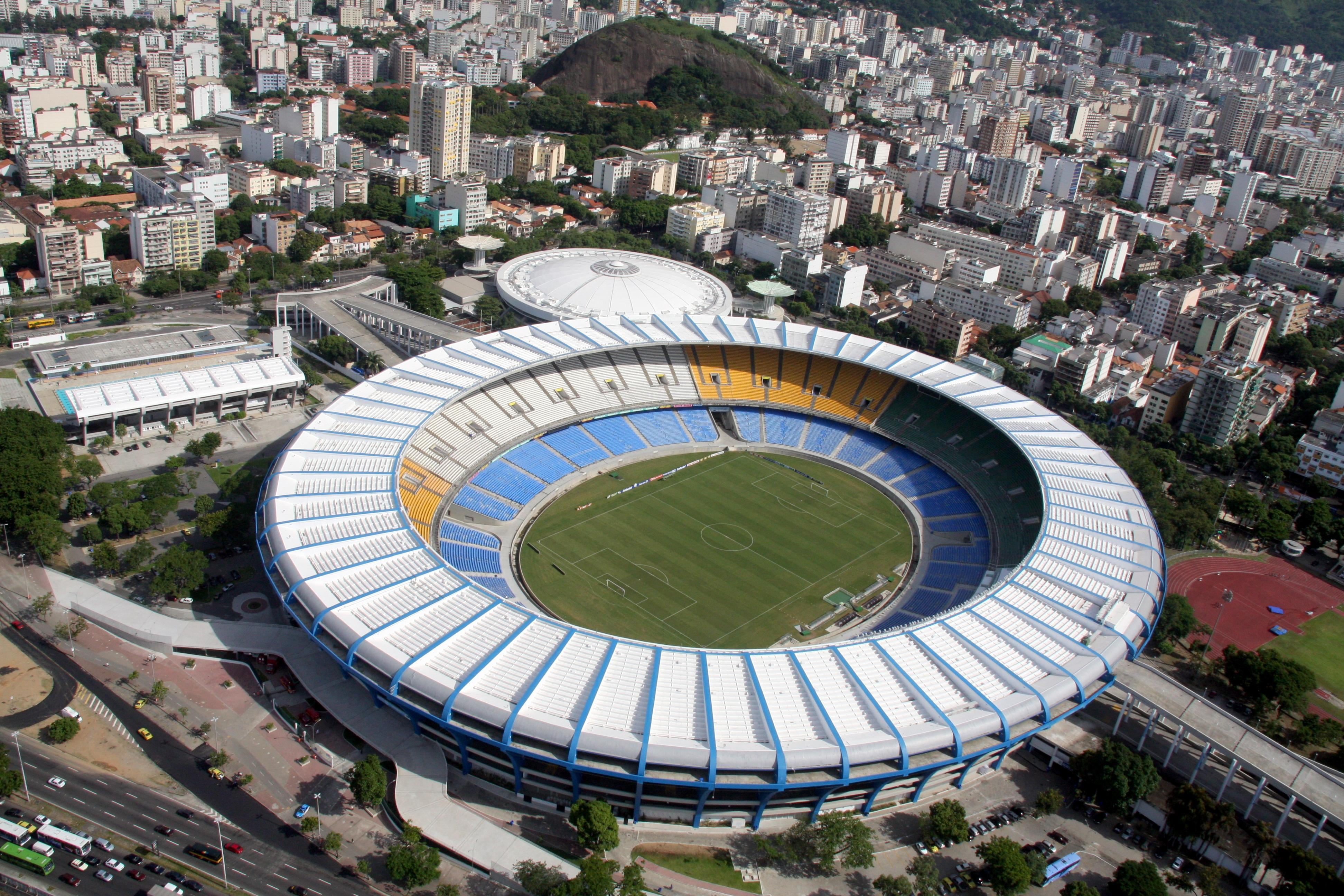 3890x2600 Aerial view of the Maracanã, Desktop