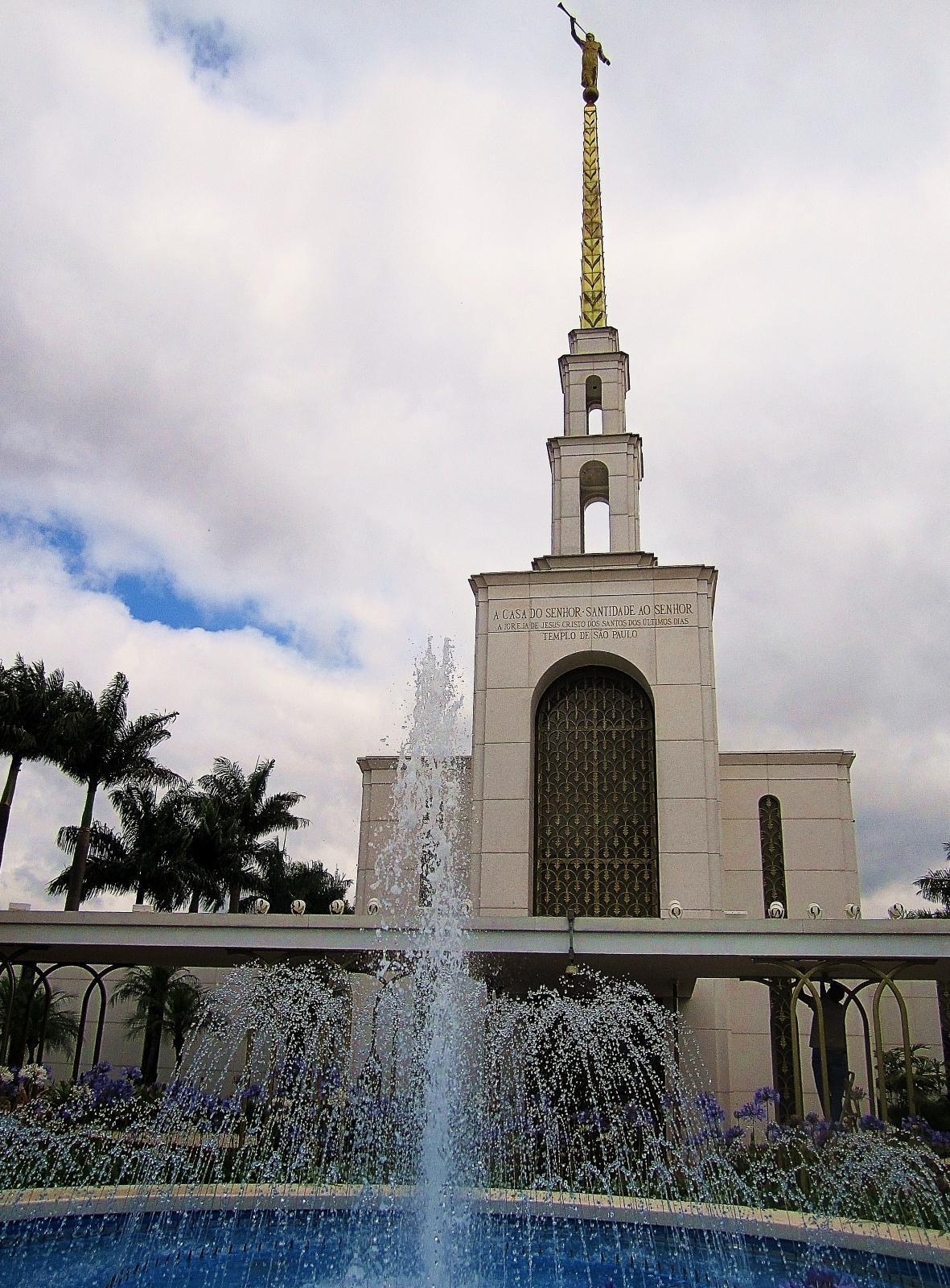 1190x1600 São Paulo Brazil Temple, Phone