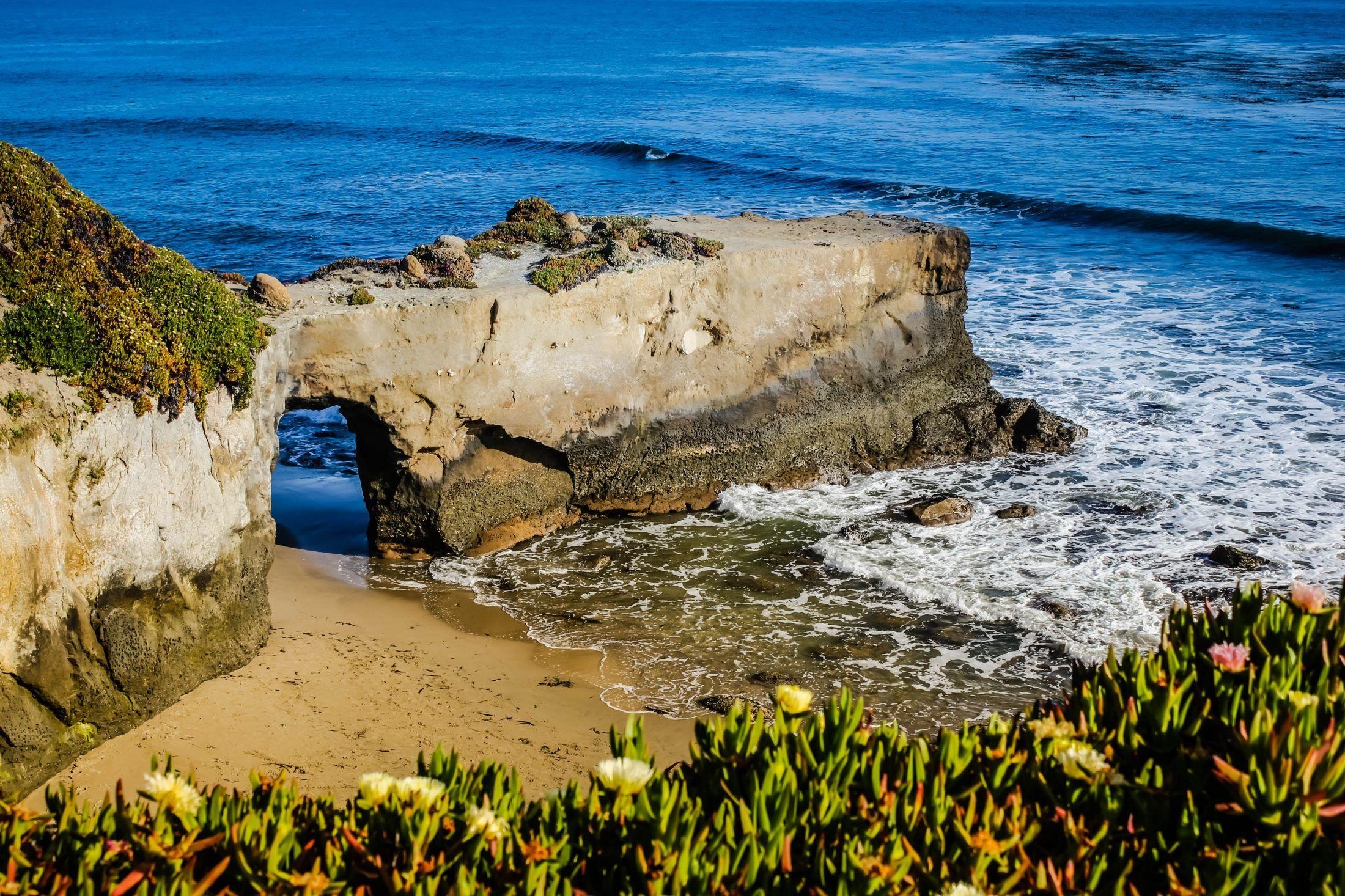 2200x1470 HD Wallpaper: Summer ocean view from Santa Cruz, CA, Desktop