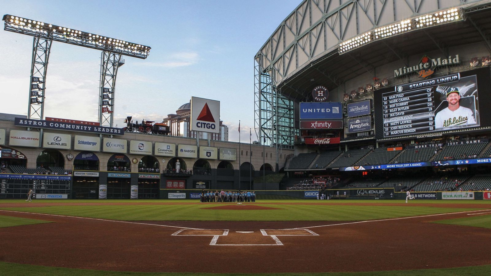 1600x900 Minute Maid Park: The Putt Putt Golf, Desktop