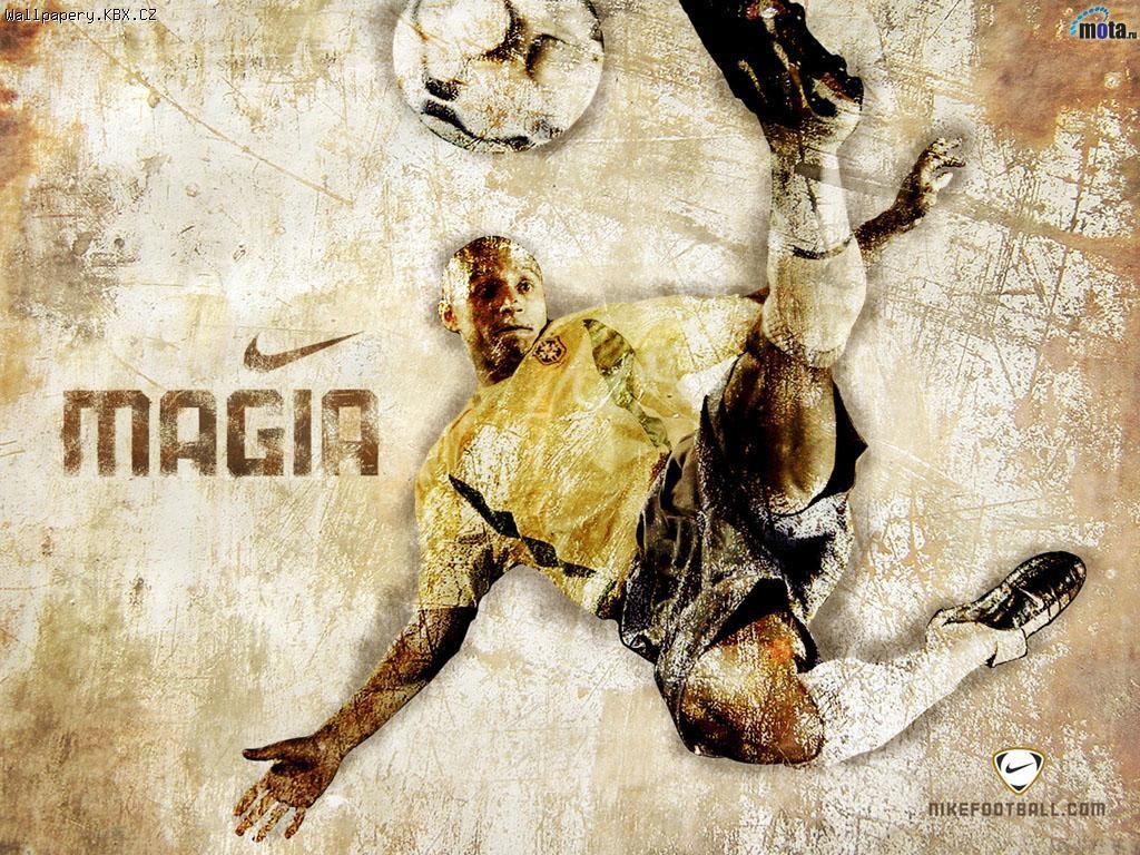 1030x770 Real Madrid And Barcelona 2012: Roberto Carlos Wallpaper, Desktop