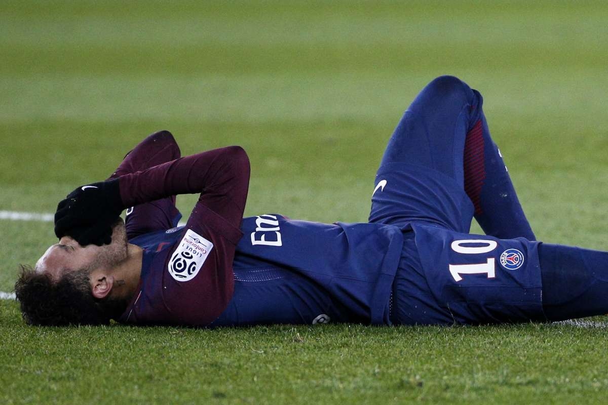 1200x800 Neymar 'sad' after 'scary' injury but on course for World Cup, says Brazil doctor, Desktop