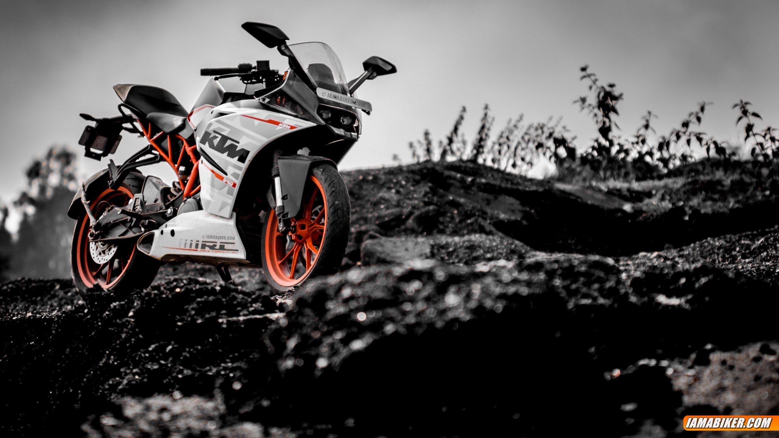 2560x1440 KTM RC 390 HD wallpaper. IAMABIKER Motorcycle!, Desktop