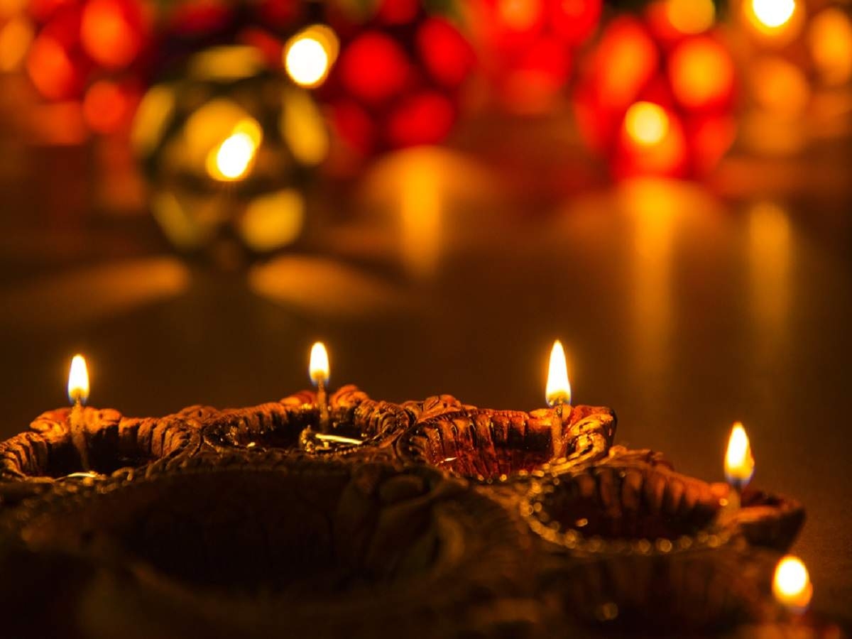 1200x900 Happy Diwali 2020: Image, Cards, GIFs, Picture & Quotes. Wishes, Messages, Status, Greetings, Photo and Wallpaper. Happy Diwali 2018, Desktop