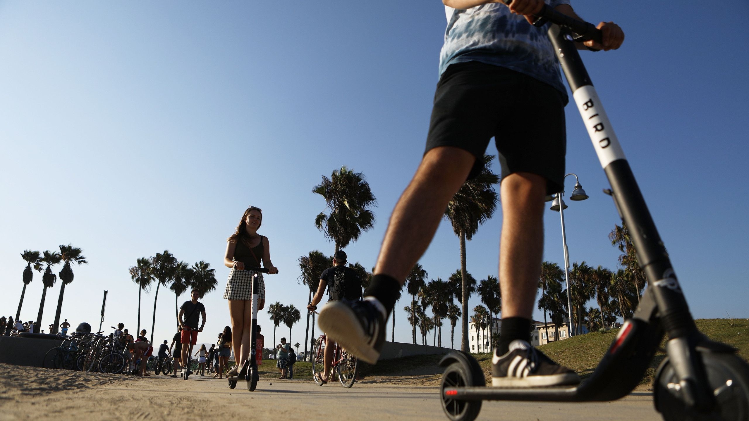 2560x1440 L.A. to Have More Electric Scooters, Bikes Than Anywhere Else in U.S.: Officials, Desktop