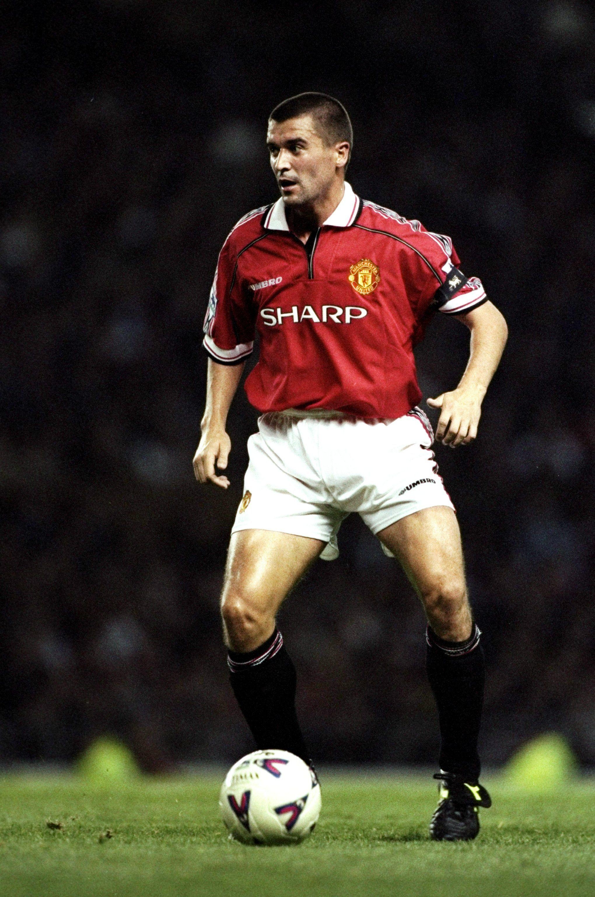 2040x3080 Roy Keane, Manchester United Player Of The Year 1998 99. Ireland, Phone