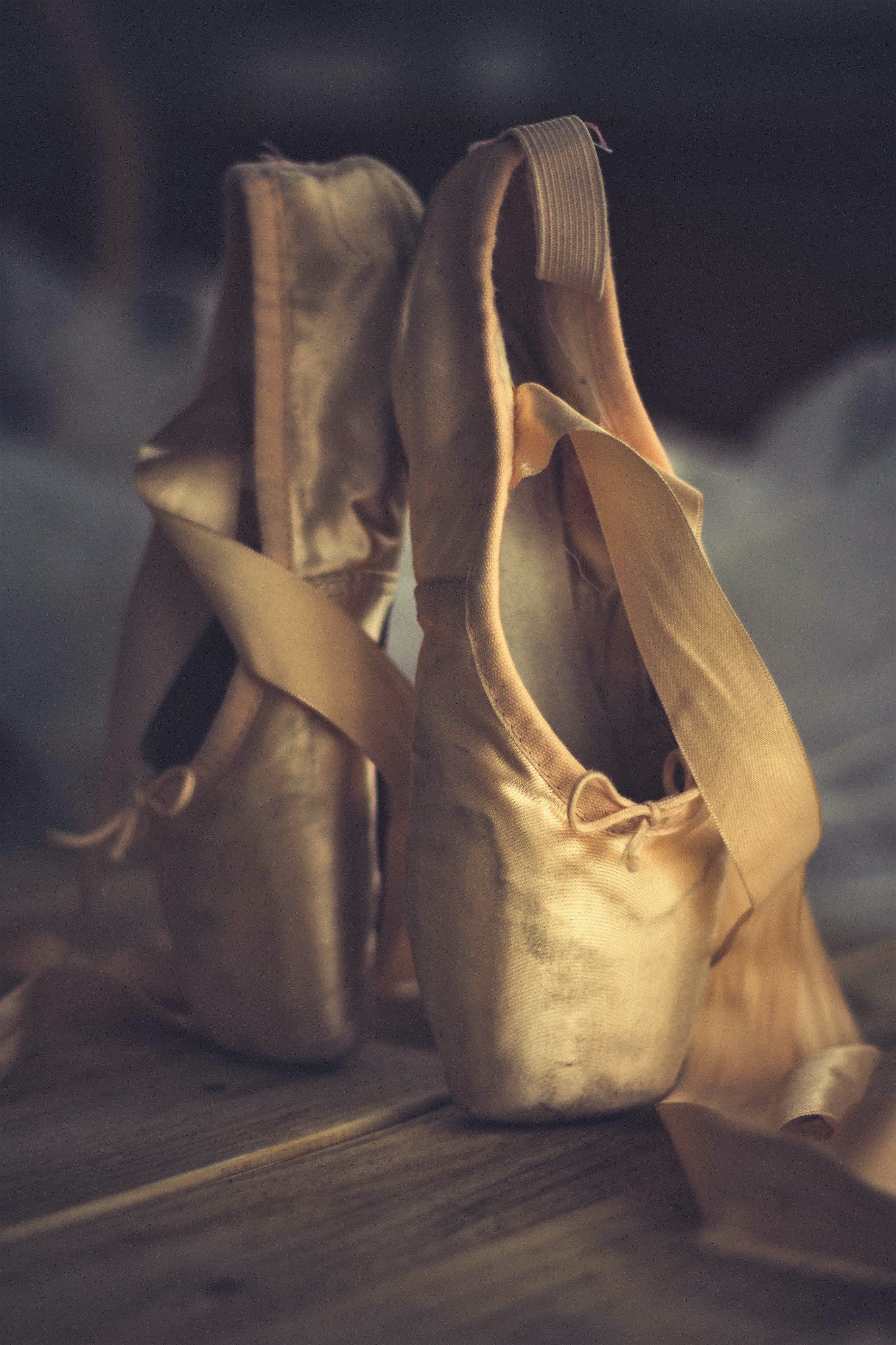 3460x5190 Great Ballet Shoes Photo, Phone