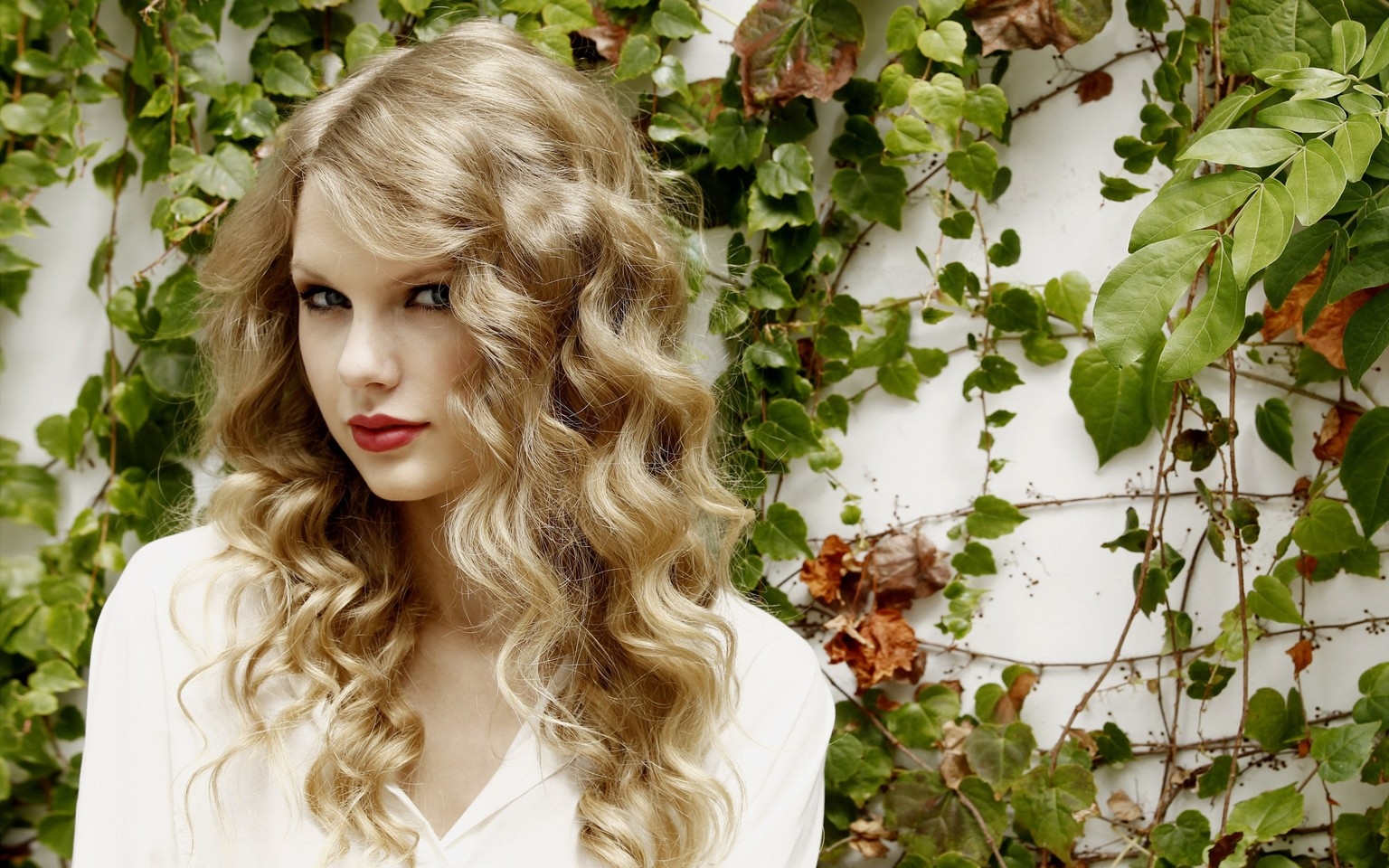 1540x960 Taylor Swift Wallpaper​, Desktop