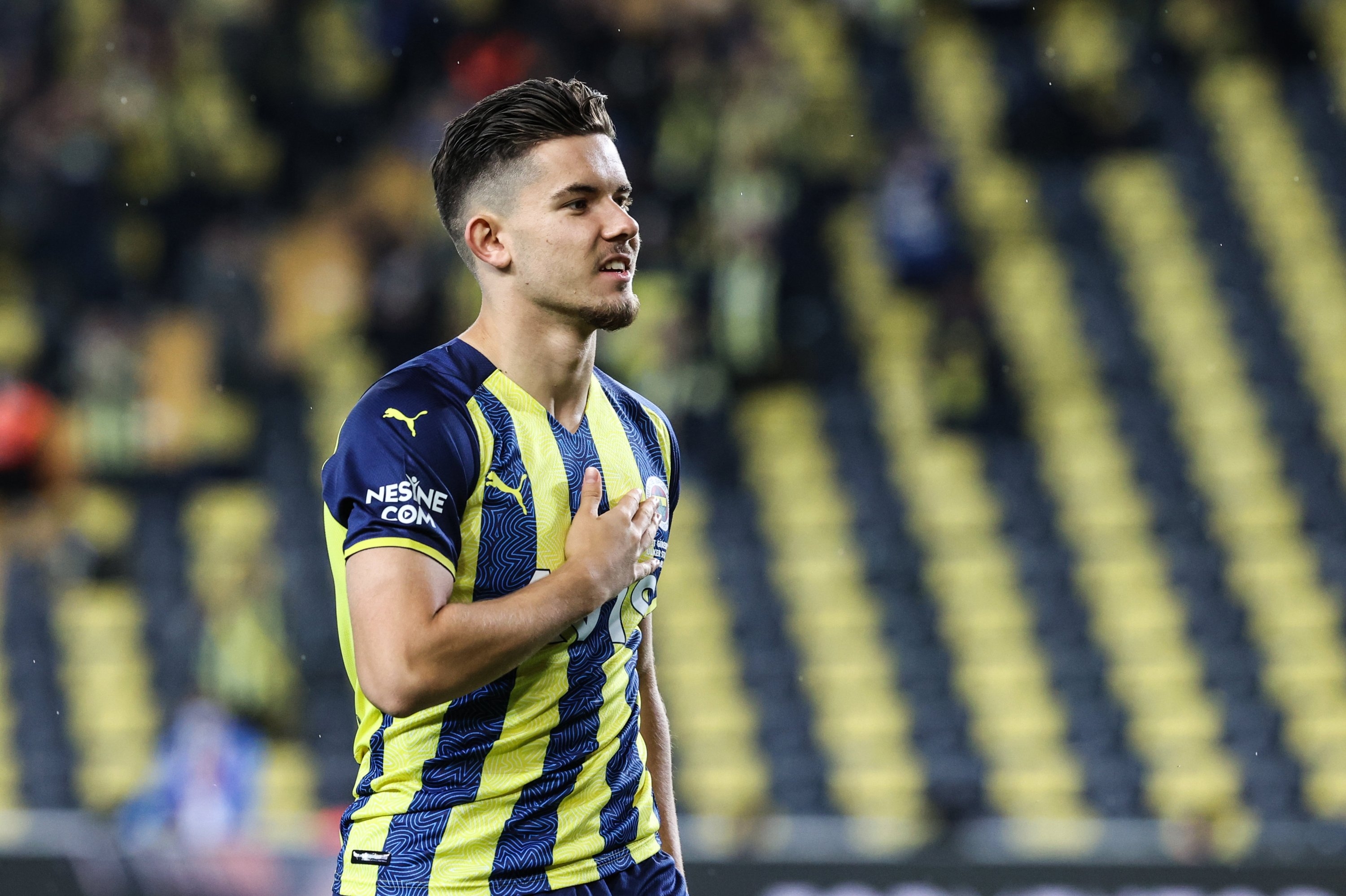 3000x2000 Fener's Turkish Dutch footballer Kadıoğlu picks Turkey nat'l team, Desktop